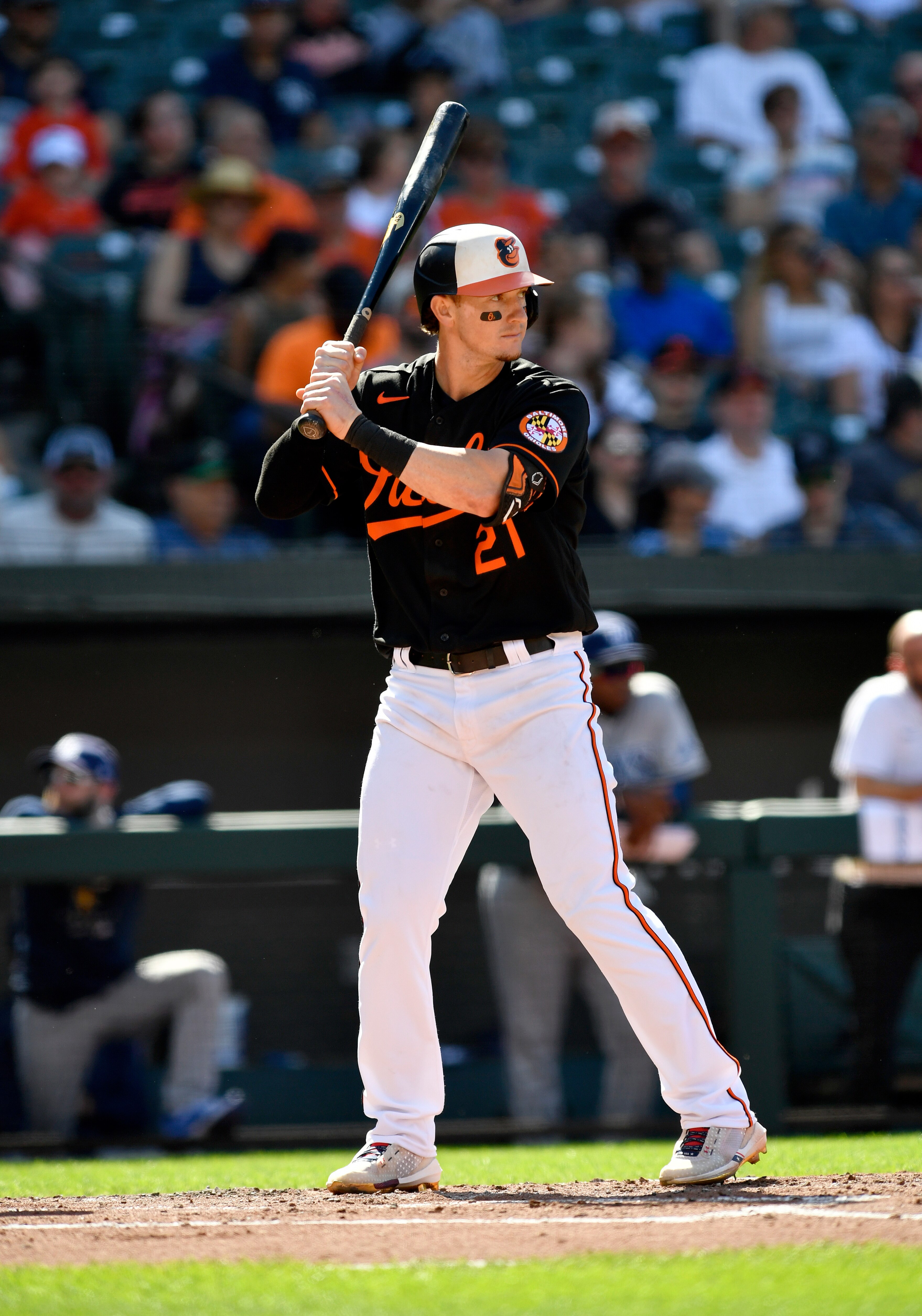 BALTIMORE, MD - JUNE 18: Baltimore Orioles left fielder Austin Hays (21) waits for a pitch during the Tampa Bay Rays versus Baltimore Orioles MLB game at Orioles Park at Camden Yards on June 18, 2022 in Baltimore, MD. (Photo by Randy Litzinger/Icon Sportswire via Getty Images)