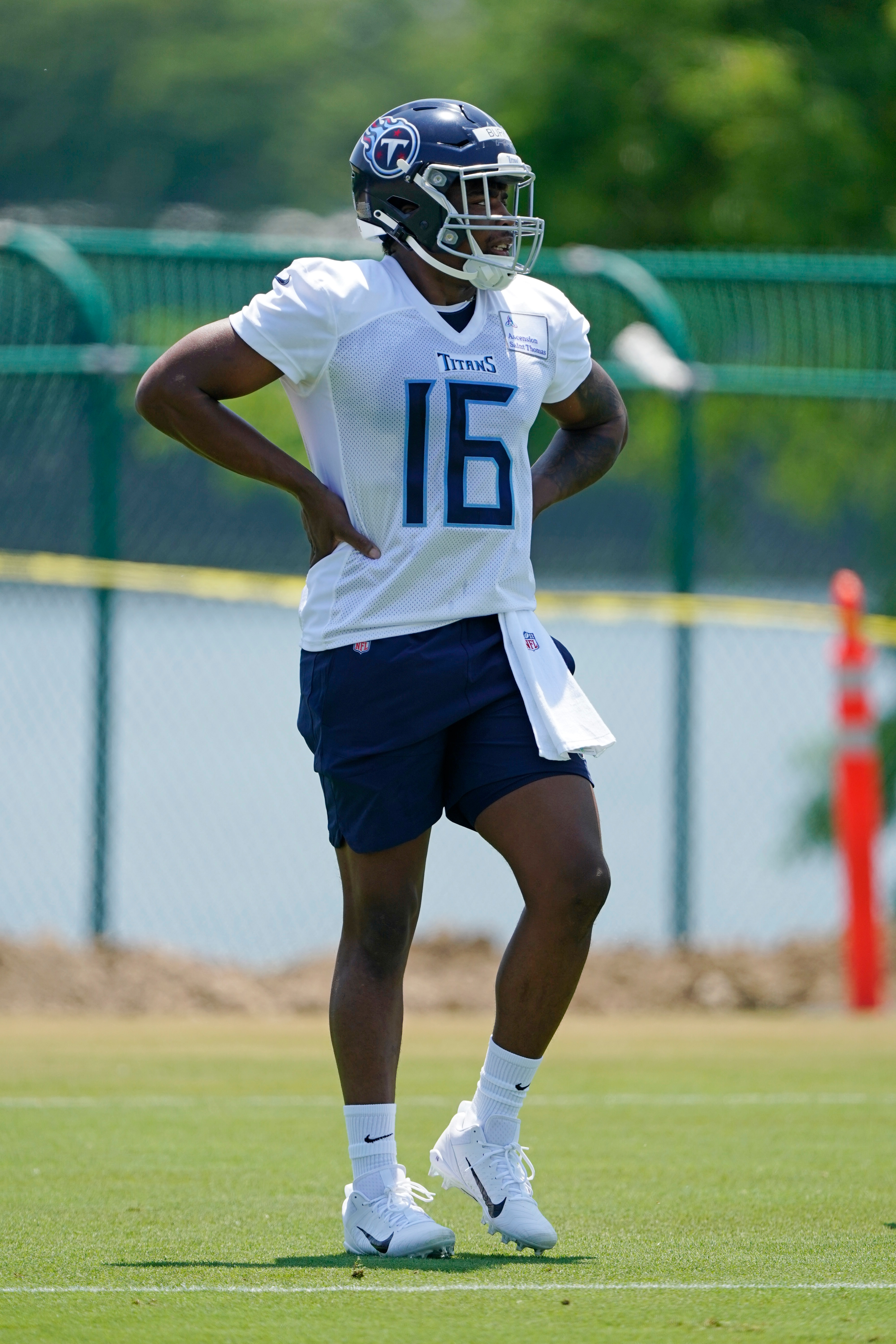 Tennessee Titans wide receiver Treylon Burks warms up at the NFL football team's rookie minicamp Friday, May 13, 2022, in Nashville, Tenn. (AP Photo/Mark Humphrey)