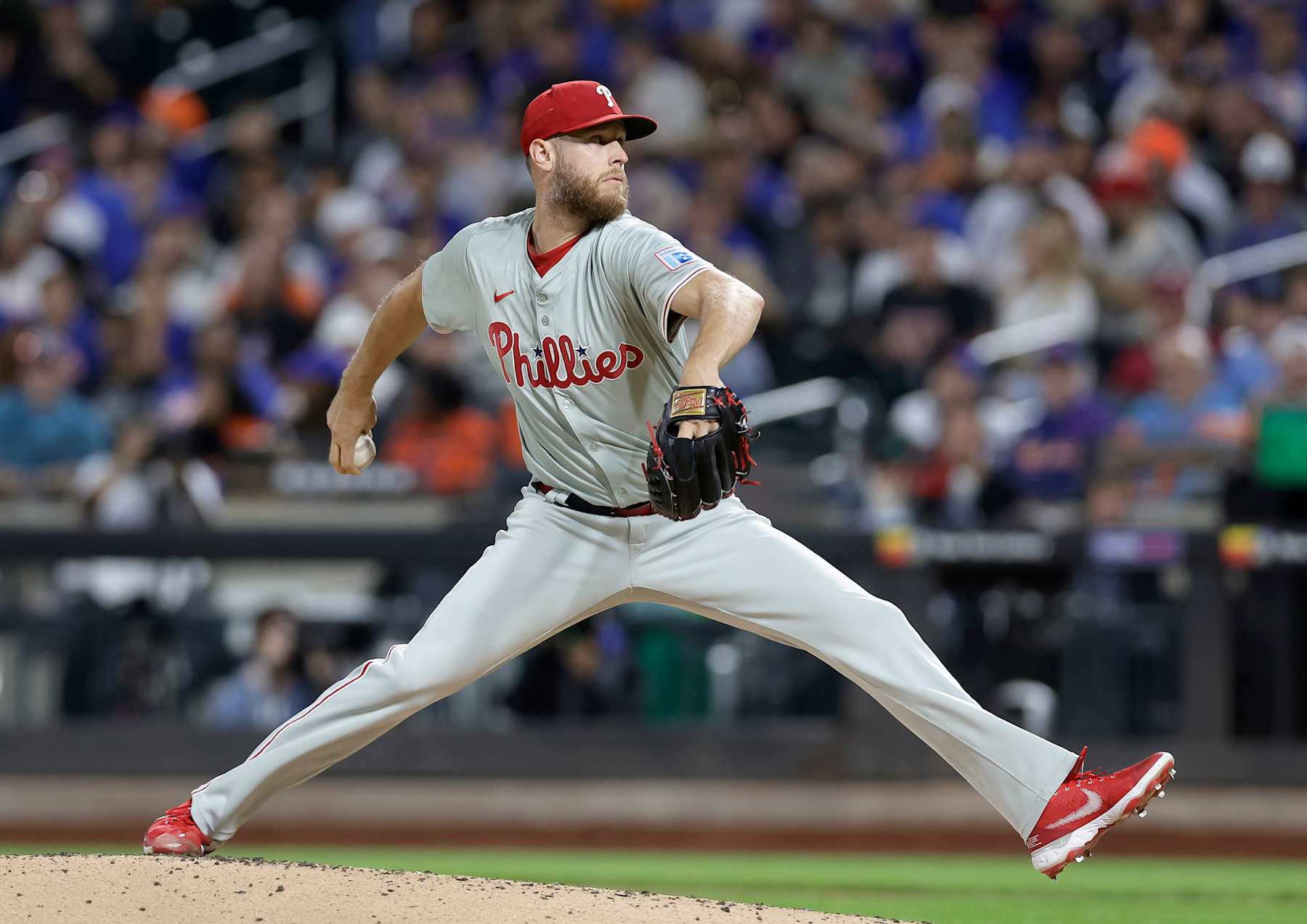 NEW YORK, NEW YORK - SEPTEMBER 22:  Zack Wheeler #45 of the Philadelphia Phillies pitches during the first inning against the New York Mets at Citi Field on September 22, 2024 in New York City. (Photo by Jim McIsaac/Getty Images)