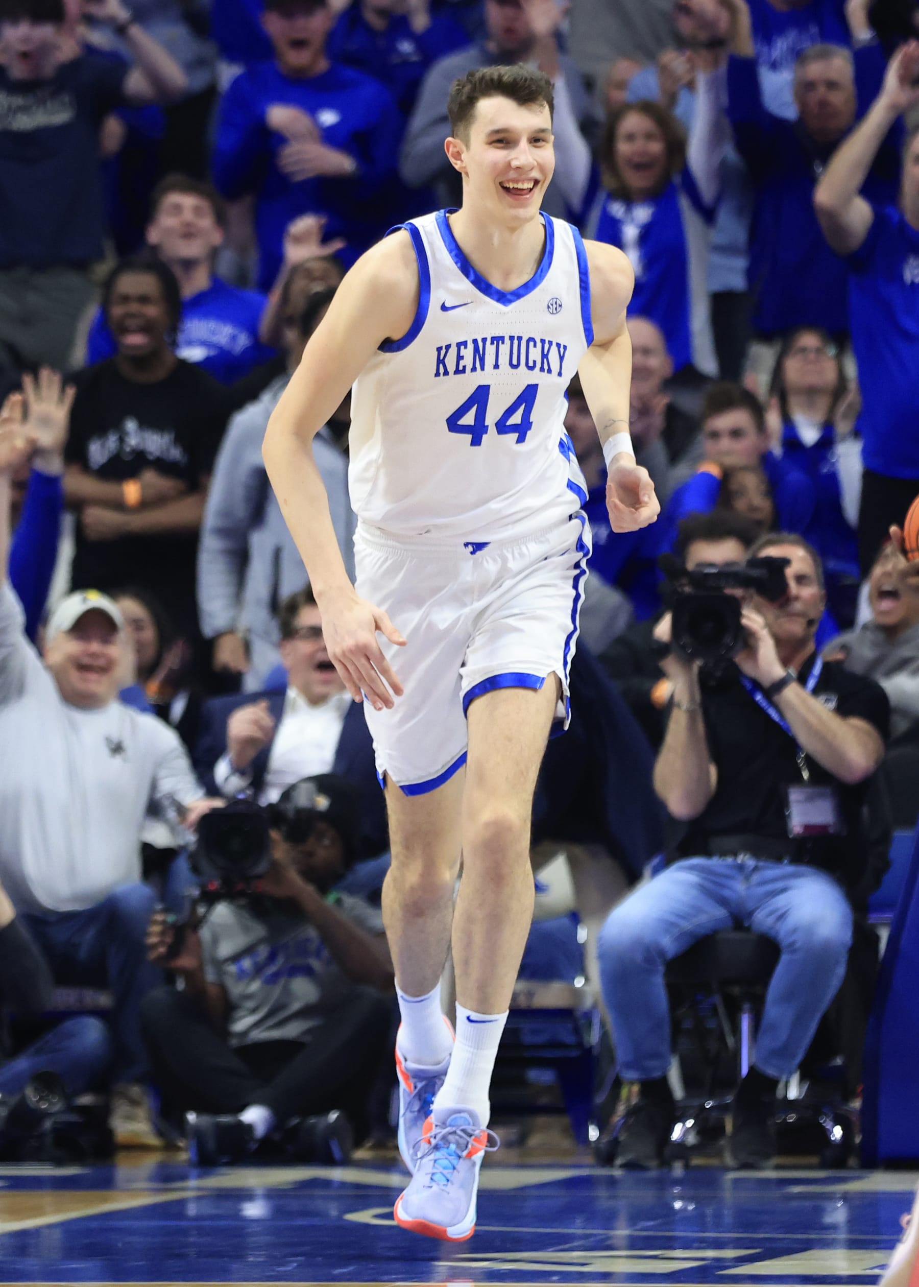 LEXINGTON, KENTUCKY - FEBRUARY 24: Zvonimir Ivisic #44 of the Kentucky Wildcats reacts after a dunk during the first half in the game against the Alabama Crimson Tide at Rupp Arena on February 24, 2024 in Lexington, Kentucky. (Photo by Justin Casterline/Getty Images)