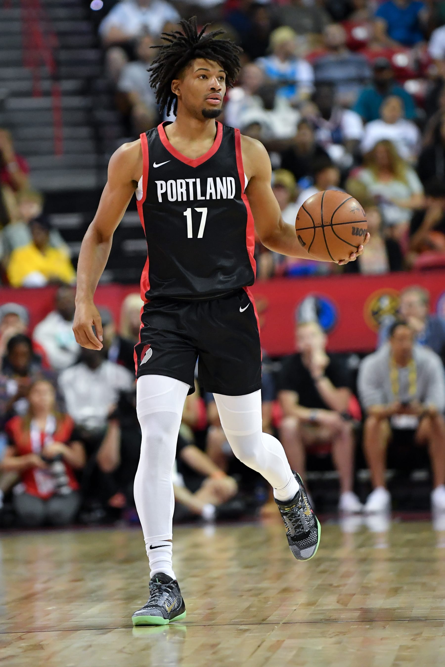 LAS VEGAS, NEVADA - JULY 11: Shaedon Sharpe #17 of the Portland Trail Blazers brings the ball up court against the Charlotte Hornets at the Thomas & Mack Center on July 11, 2023 in Las Vegas, Nevada. NOTE TO USER: User expressly acknowledges and agrees that, by downloading and or using this photograph, User is consenting to the terms and conditions of the Getty Images License Agreement.  (Photo by Allen Berezovsky/Getty Images)
