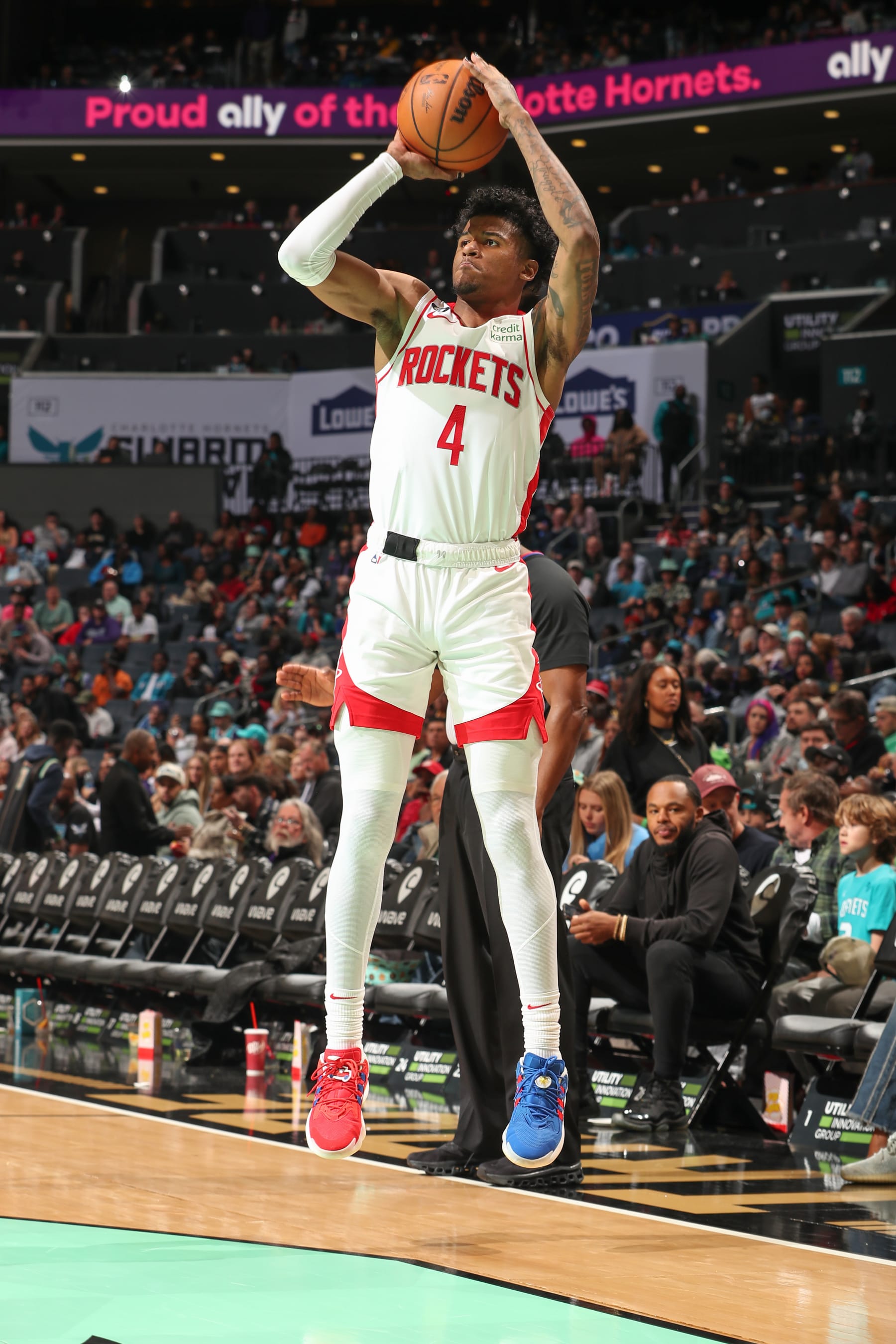 CHARLOTTE, NC - APRIL 7: Jalen Green #4 of the Houston Rockets shoots a three point basket during the game  on April 7, 2023 at Spectrum Center in Charlotte, North Carolina. NOTE TO USER: User expressly acknowledges and agrees that, by downloading and or using this photograph, User is consenting to the terms and conditions of the Getty Images License Agreement. Mandatory Copyright Notice: Copyright 2023 NBAE (Photo by Kent Smith/NBAE via Getty Images)