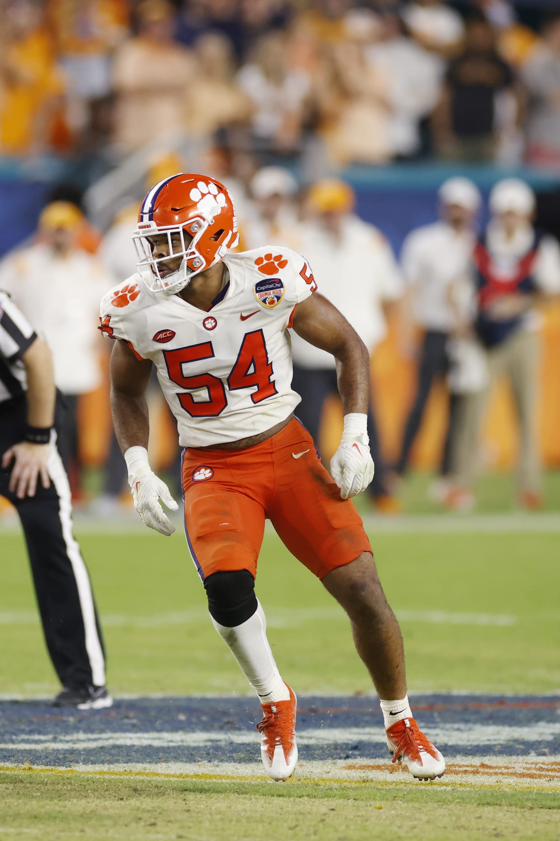 MIAMI GARDENS, FL - DECEMBER 30: Clemson Tigers linebacker Jeremiah Trotter Jr. (54) lines up on defense during the Capital One Orange Bowl against the Tennessee Volunteers on December 30, 2022 at Hard Rock Stadium in Miami Gardens, Florida. (Photo by Joe Robbins/Icon Sportswire via Getty Images)