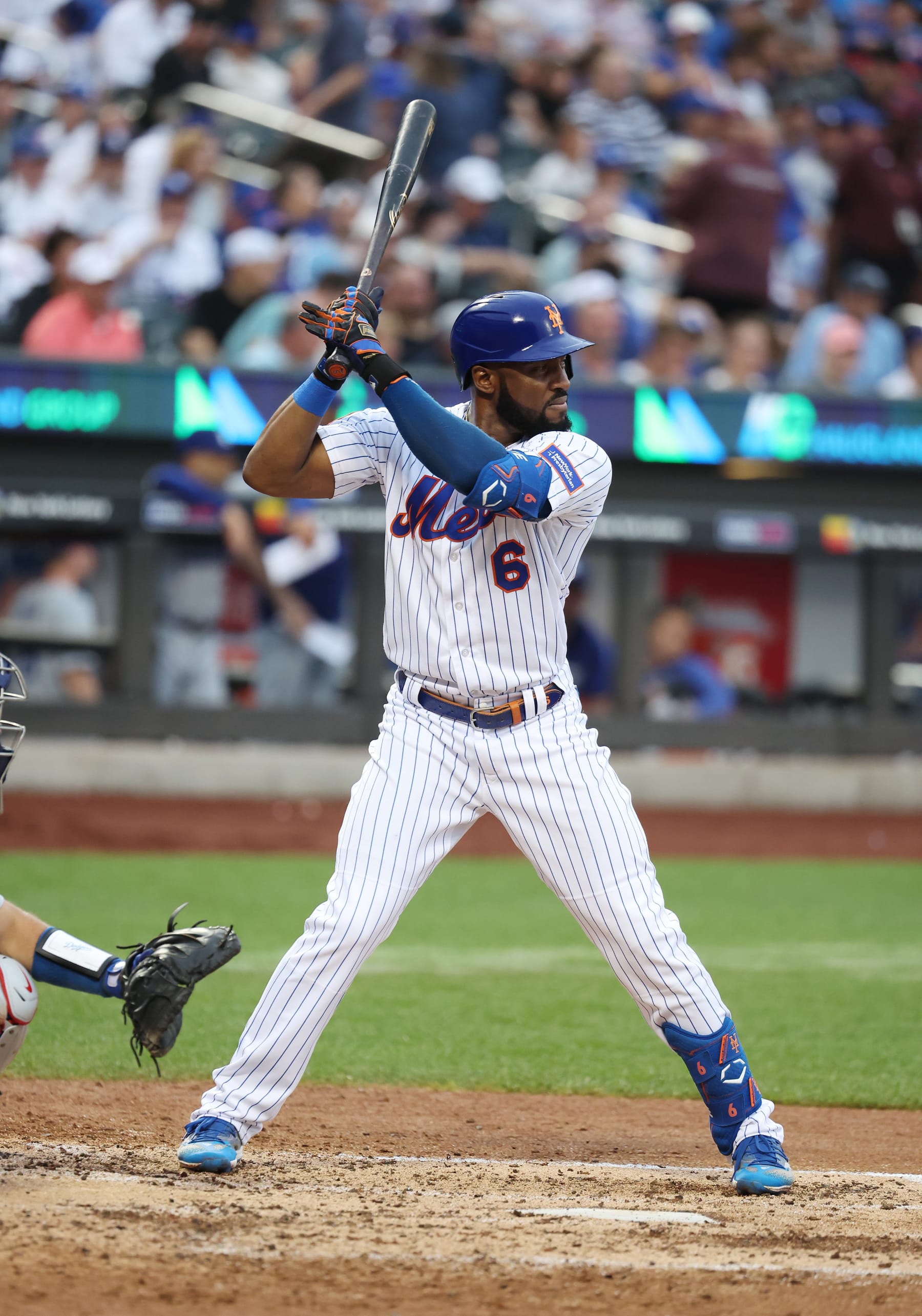 NEW YORK, NEW YORK - JULY 16:  Starling Marte #6 of the New York Mets in action against the Los Angeles Dodgers during their game at Citi Field in the Queens borough of New York City. (Photo by Al Bello/Getty Images)