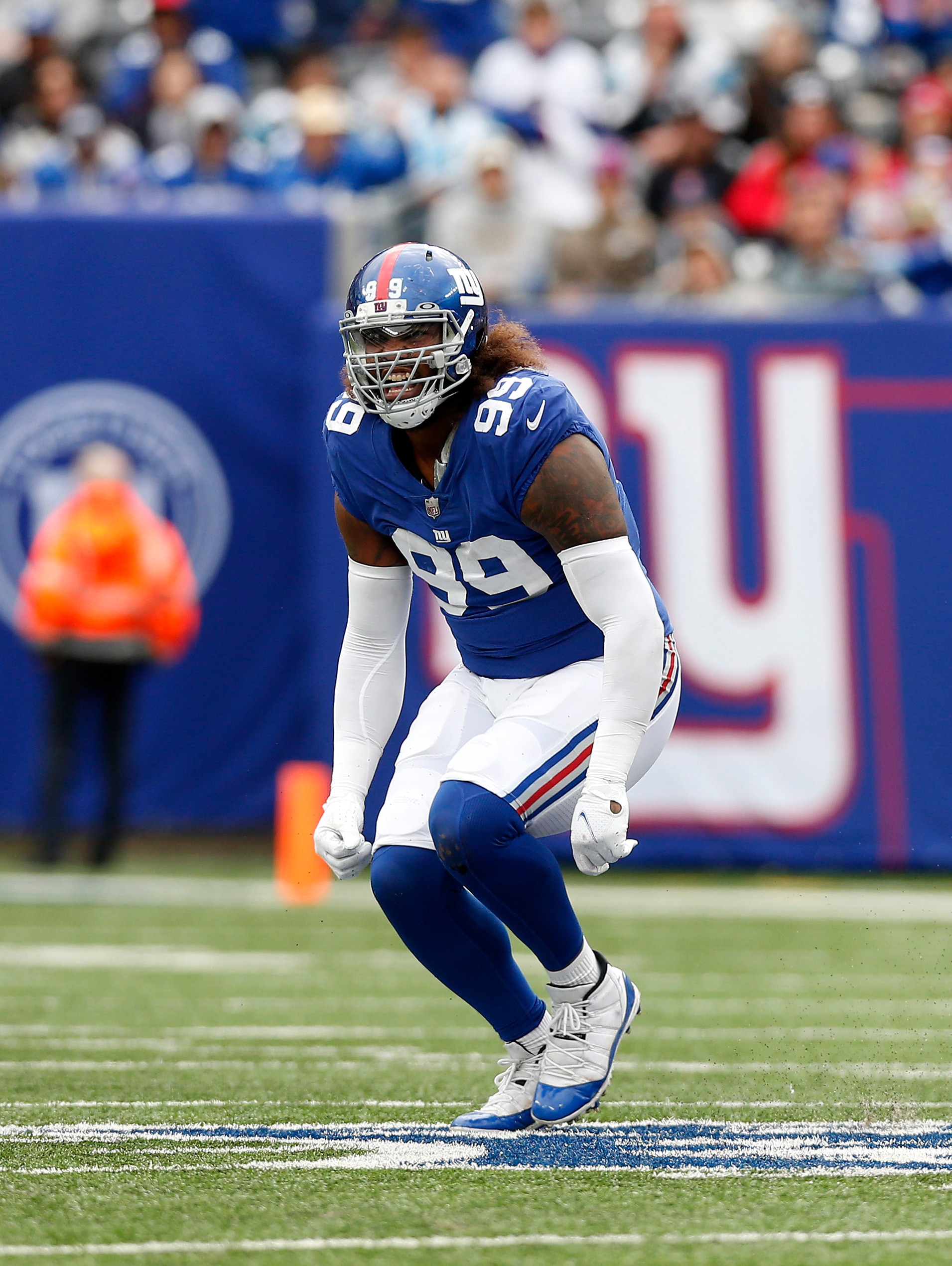 EAST RUTHERFORD, NEW JERSEY - OCTOBER 24: (NEW YORK DAILIES OUT)  Leonard Williams #99 of the New York Giants in action against the Carolina Panthers at MetLife Stadium on October 24, 2021 in East Rutherford, New Jersey. The Giants defeated the Panthers 25-3. (Photo by Jim McIsaac/Getty Images)