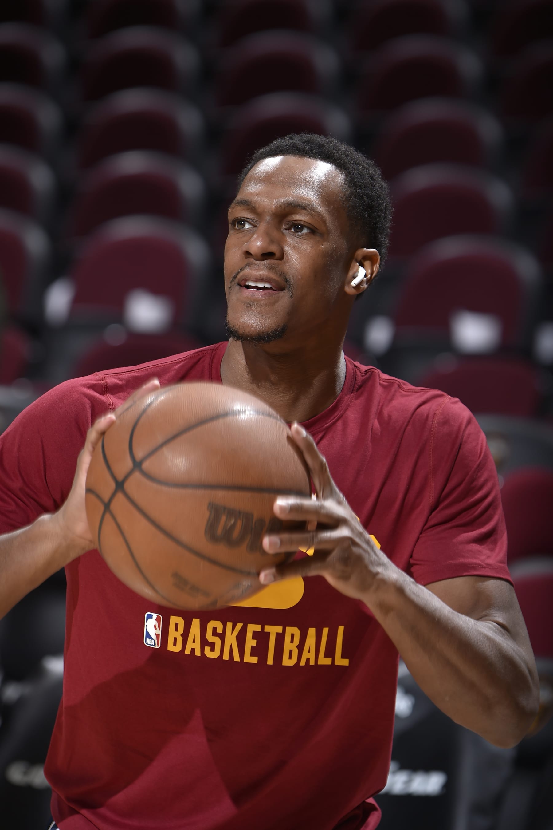 CLEVELAND, OH - APRIL 10: Rajon Rondo #1 of the Cleveland Cavaliers warms up before the game against the Milwaukee Bucks on April 10, 2022 at Rocket Mortgage FieldHouse in Cleveland, Ohio. NOTE TO USER: User expressly acknowledges and agrees that, by downloading and/or using this Photograph, user is consenting to the terms and conditions of the Getty Images License Agreement. Mandatory Copyright Notice: Copyright 2022 NBAE (Photo by David Liam Kyle/NBAE via Getty Images)