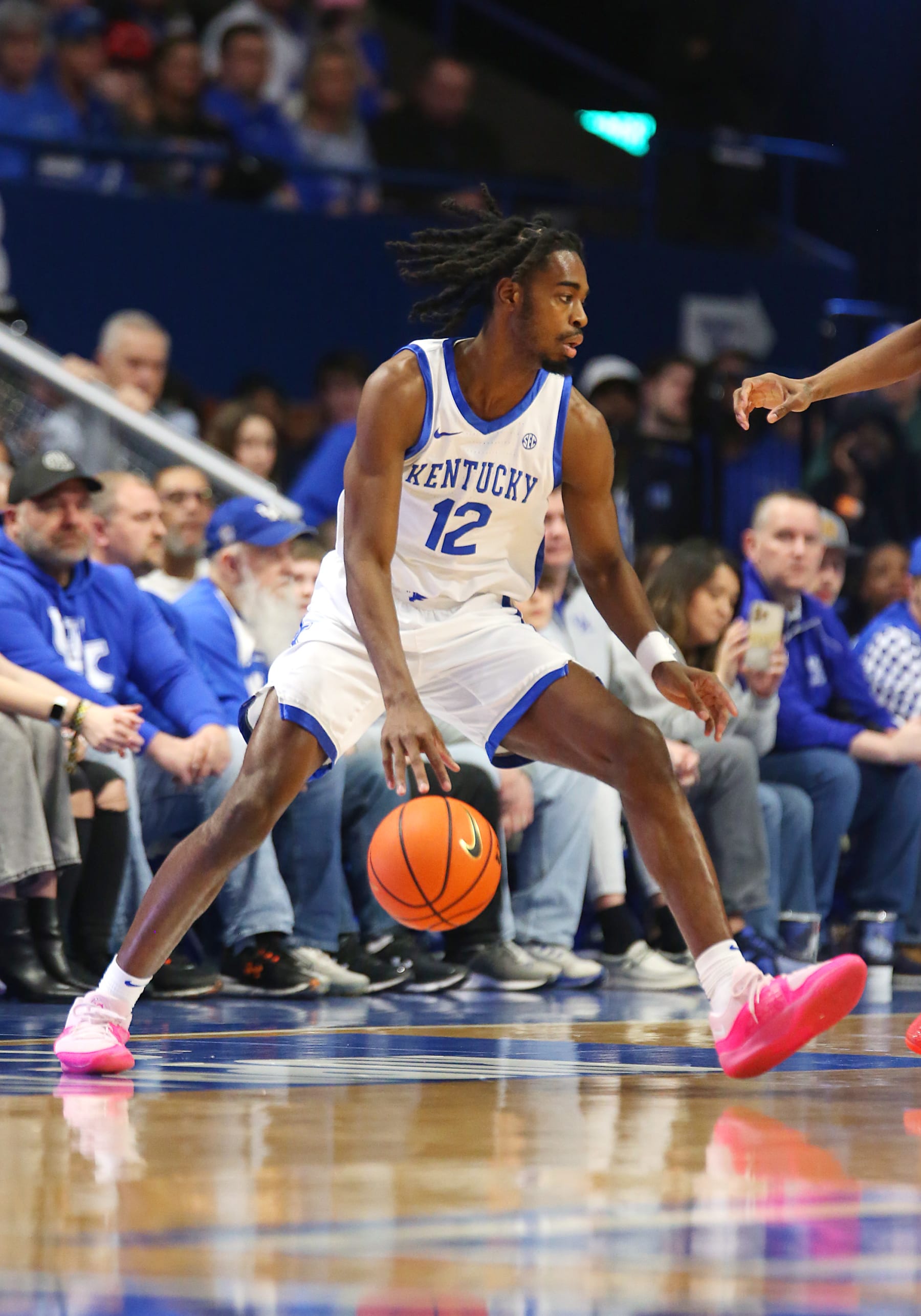 LEXINGTON, KY - MARCH 02: Kentucky Wildcats guard Antonio Reeves (12) in a game between the Arkansas Razorbacks and the Kentucky Wildcats on March 2, 2024, at Rupp Arena in Lexington, KY. (Photo by Jeff Moreland/Icon Sportswire via Getty Images)