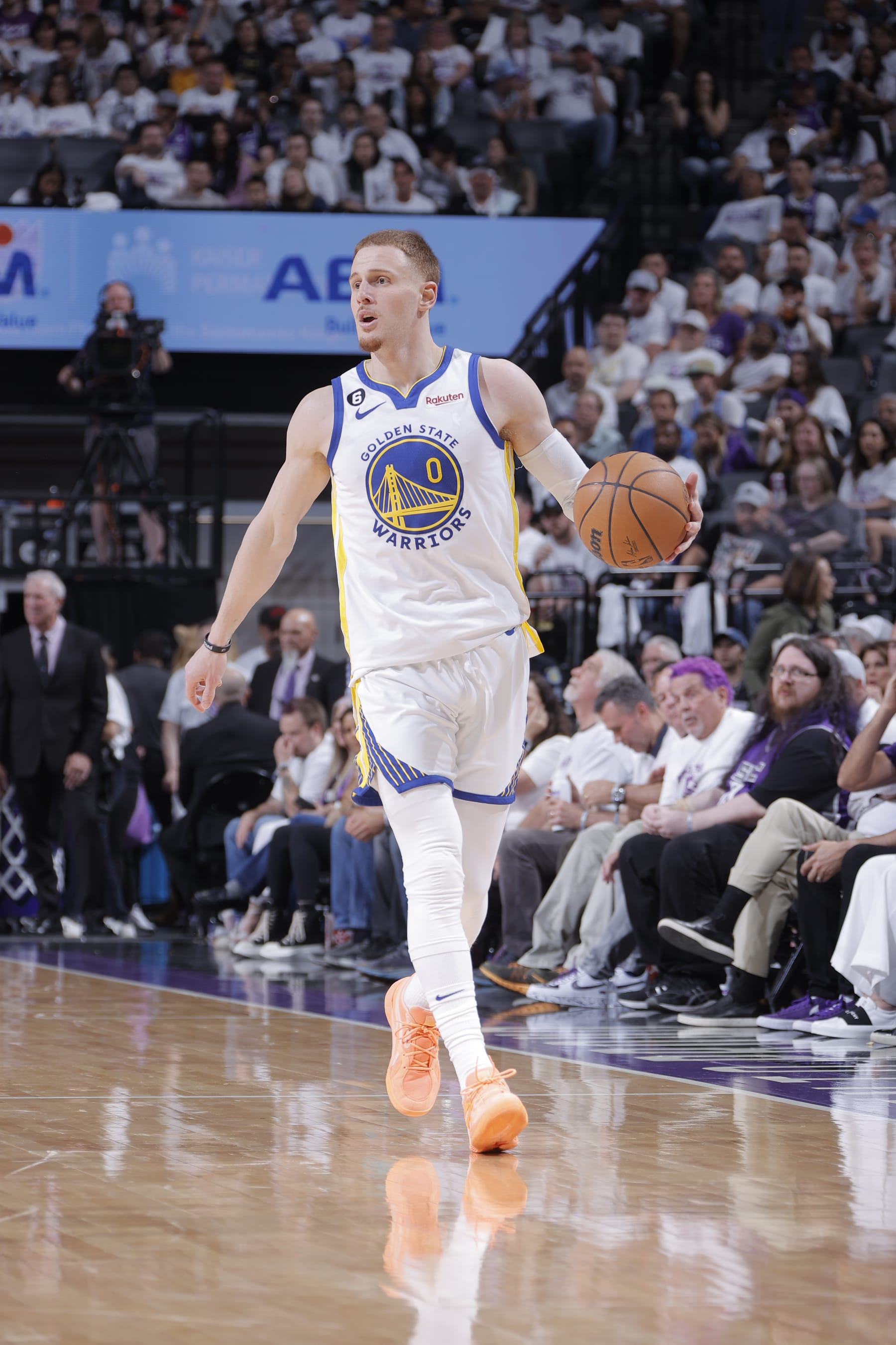 SACRAMENTO, CA - APRIL 15: Donte DiVincenzo #0 of the Golden State Warriors handles the ball during Round One Game One of the 2023 NBA Playoffs on April 15, 2023 at Golden 1 Center in Sacramento, California. NOTE TO USER: User expressly acknowledges and agrees that, by downloading and or using this Photograph, user is consenting to the terms and conditions of the Getty Images License Agreement. Mandatory Copyright Notice: Copyright 2023 NBAE (Photo by Rocky Widner/NBAE via Getty Images)