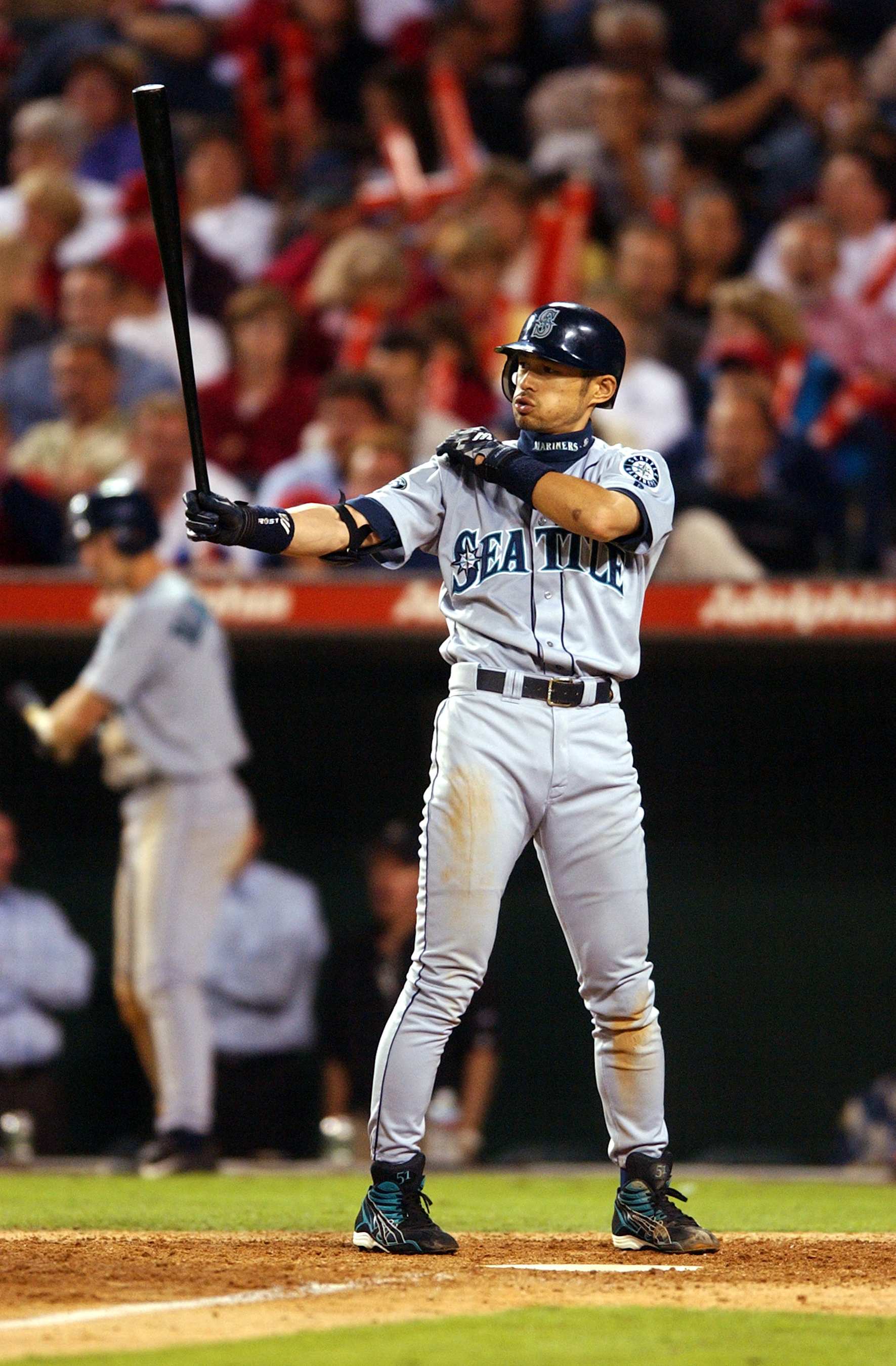 28 Sept 2002:  Ichiro Suzuki of the Seattle Mariners during the Mariners 8-4 loss to the Anaheim Angels at Edison Field in Anaheim, CA. (Photo by John Cordes/Icon Sportswire via Getty Images)