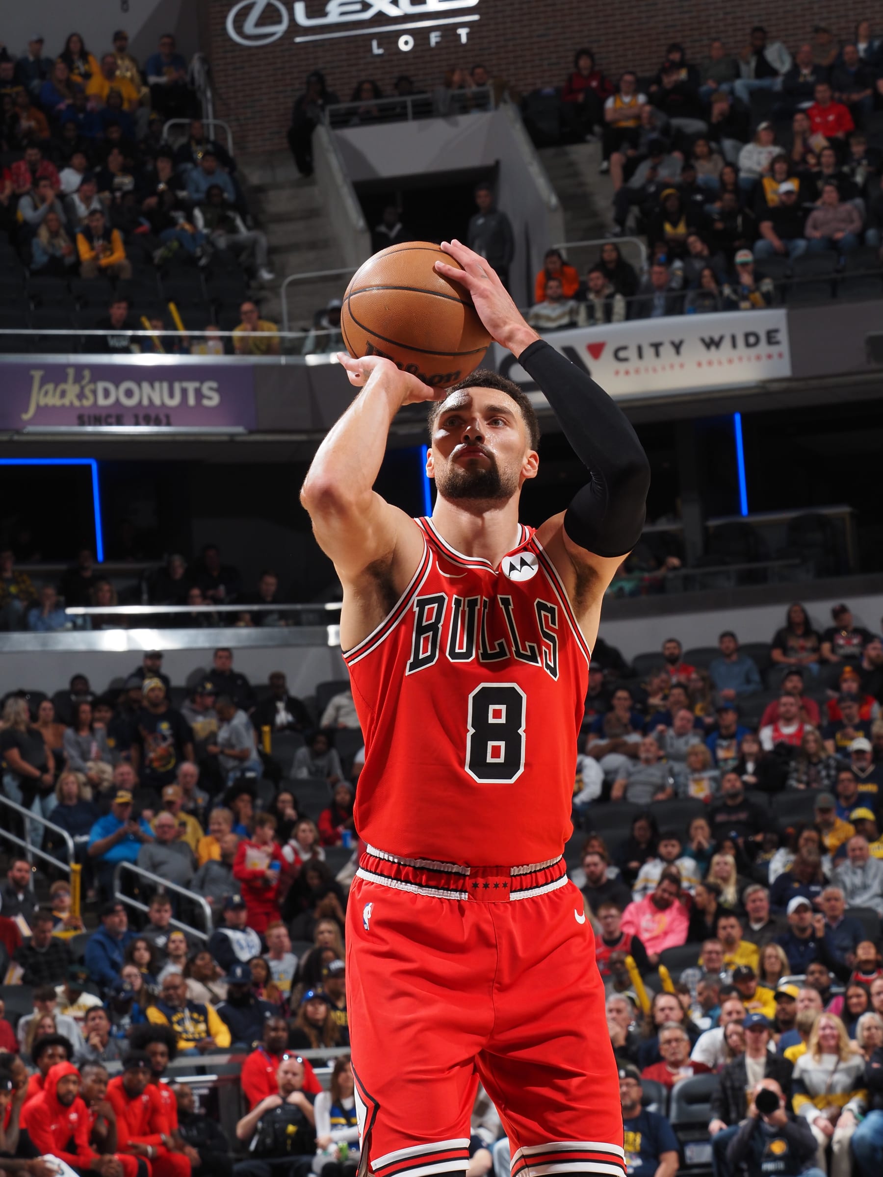 INDIANAPOLIS, IN - OCTOBER 30: Zach LaVine #8 of the Chicago Bulls shoots a free throw during the game against the Indiana Pacers on October 30, 2023 at Gainbridge Fieldhouse in Indianapolis, Indiana. NOTE TO USER: User expressly acknowledges and agrees that, by downloading and or using this Photograph, user is consenting to the terms and conditions of the Getty Images License Agreement. Mandatory Copyright Notice: Copyright 2023 NBAE (Photo by Ron Hoskins/NBAE via Getty Images)