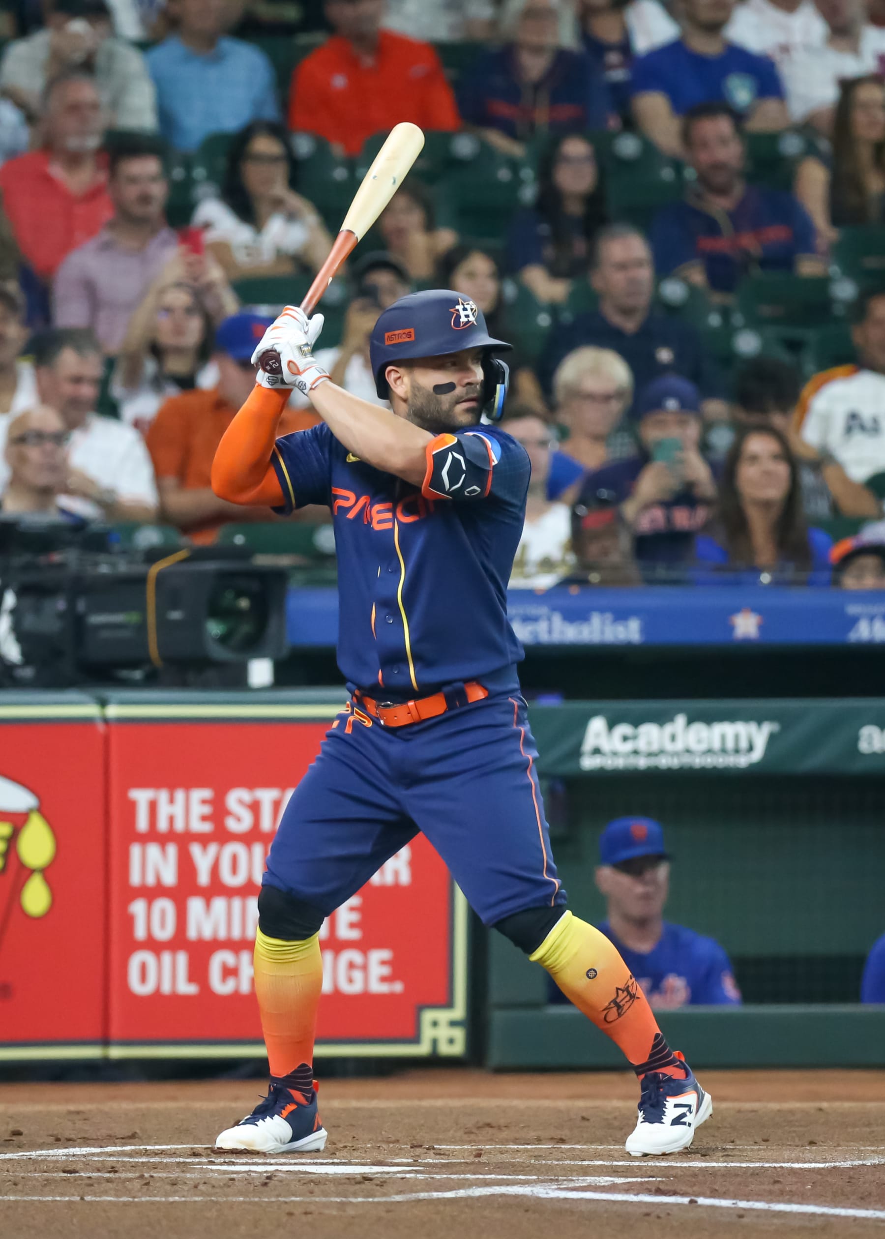 HOUSTON, TX - JUNE 19:  Houston Astros second baseman Jose Altuve (27) watches the pitch in the bottom of the first inning during the MLB game between the New York Mets and Houston Astros on June 19, 2023 at Minute Maid Park in Houston, Texas.  (Photo by Leslie Plaza Johnson/Icon Sportswire via Getty Images)