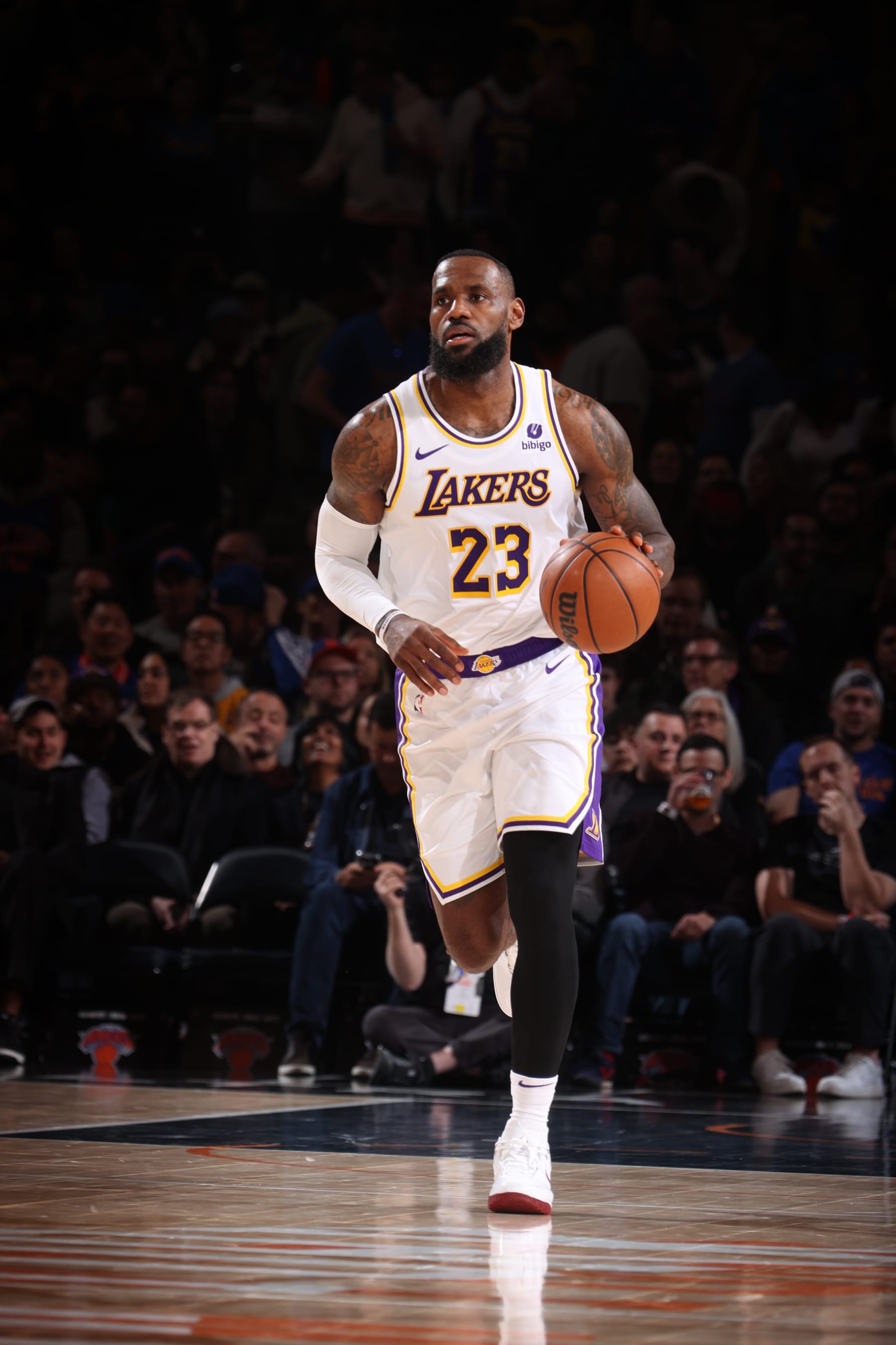 NEW YORK, NY - FEBRUARY 3: LeBron James #23 of the Los Angeles Lakers dribbles the ball during the game against the New York Knicks on February 3, 2024 at Madison Square Garden in New York City, New York.  NOTE TO USER: User expressly acknowledges and agrees that, by downloading and or using this photograph, User is consenting to the terms and conditions of the Getty Images License Agreement. Mandatory Copyright Notice: Copyright 2024 NBAE  (Photo by Nathaniel S. Butler/NBAE via Getty Images)