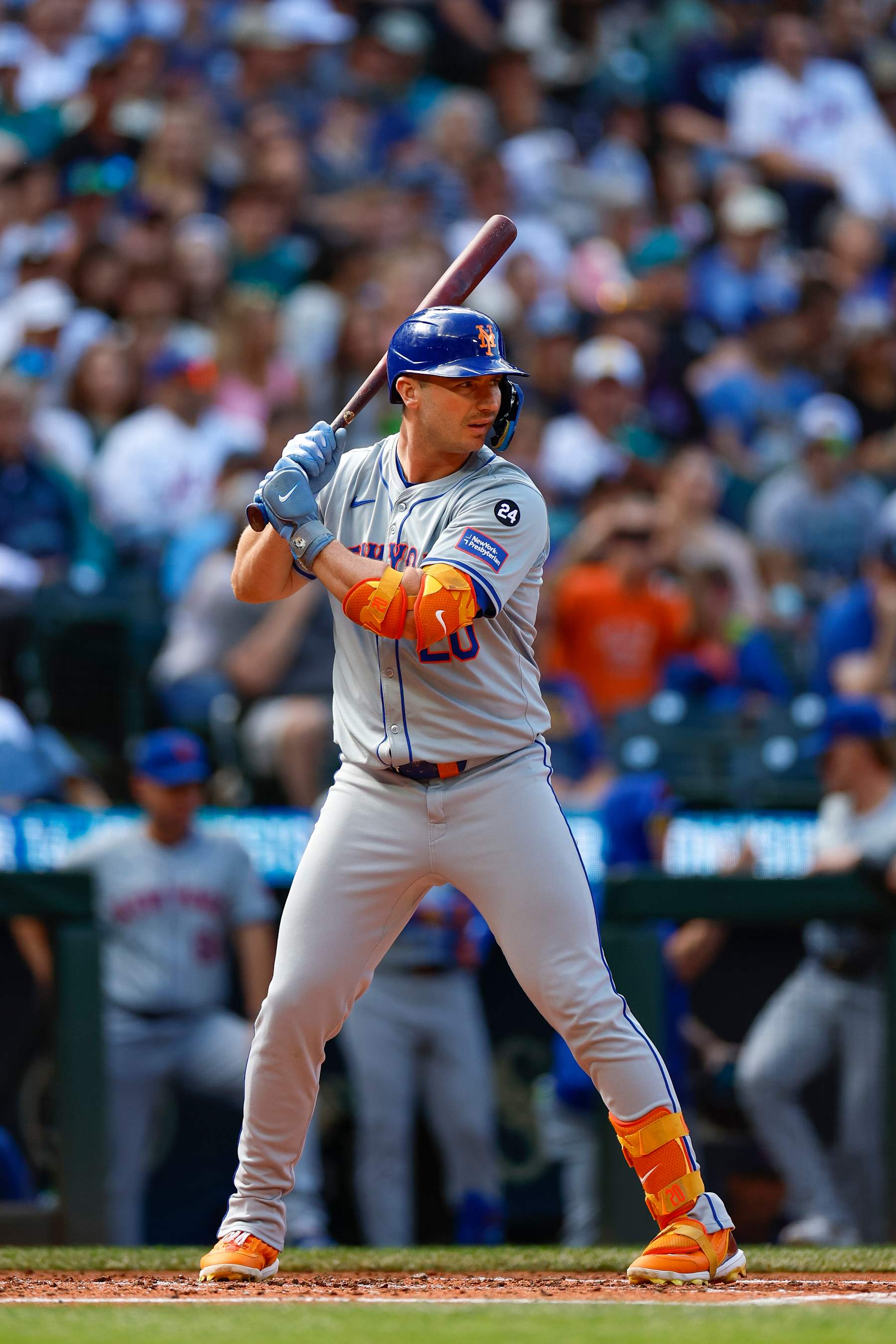 SEATTLE, WASHINGTON - AUGUST 11: Pete Alonso #20 of the New York Mets in the batter's box in the second inning during a game against the Seattle Mariners at T-Mobile Park on August 11, 2024 in Seattle, Washington. (Photo by Brandon Sloter/Getty Images)