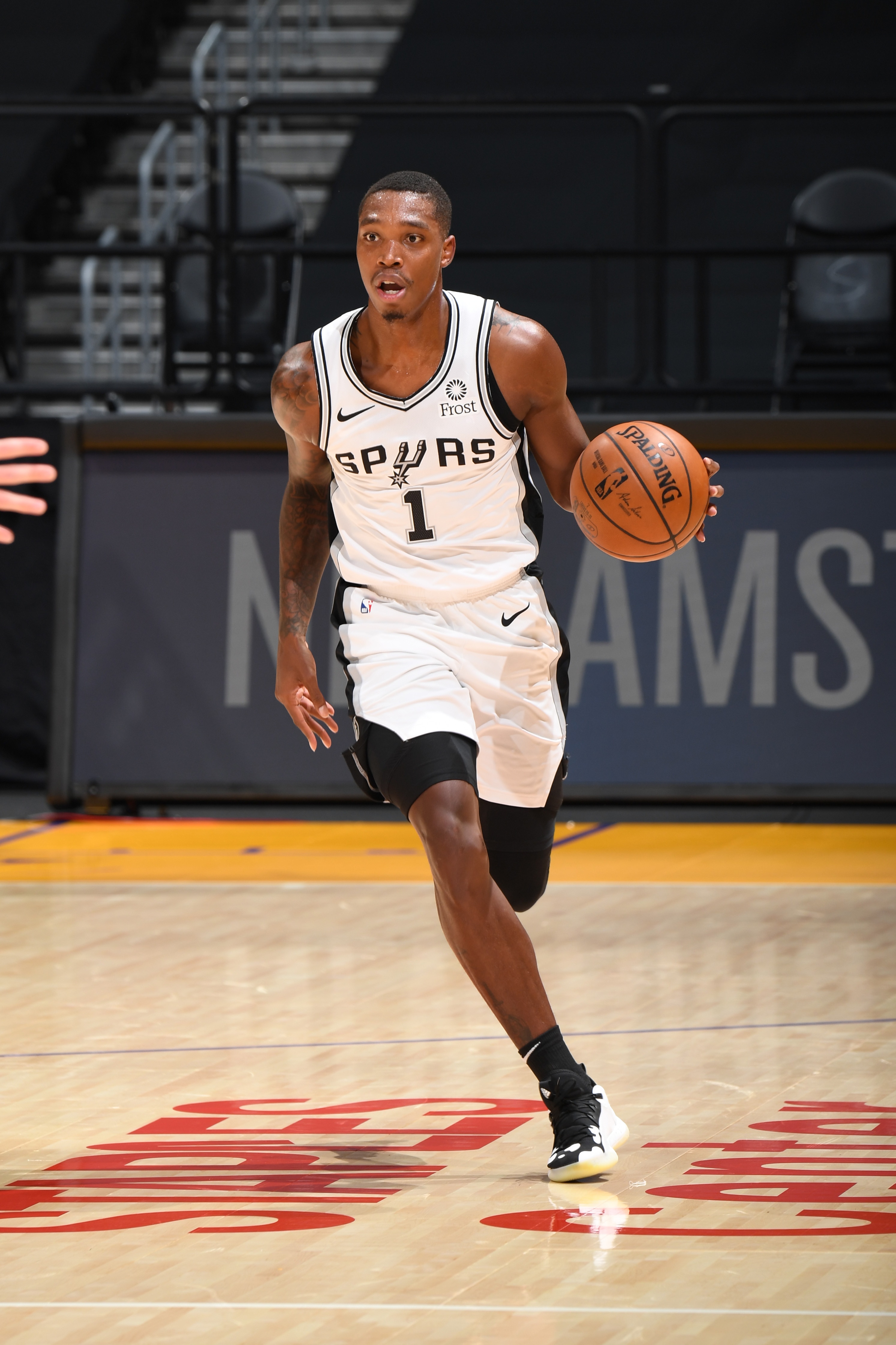 LOS ANGELES, CA - JANUARY 7: Lonnie Walker IV #1 of the San Antonio Spurs handles the ball against the Los Angeles Lakers on January 7, 2021 at STAPLES Center in Los Angeles, California. NOTE TO USER: User expressly acknowledges and agrees that, by downloading and/or using this Photograph, user is consenting to the terms and conditions of the Getty Images License Agreement. Mandatory Copyright Notice: Copyright 2021 NBAE (Photo by Adam Pantozzi/NBAE via Getty Images) LOS ANGELES, CA - JANUARY 7: Lonnie Walker IV #1 of the San Antonio Spurs handles the ball against the Los Angeles Lakers on January 7, 2021 at STAPLES Center in Los Angeles, California. NOTE TO USER: User expressly acknowledges and agrees that, by downloading and/or using this Photograph, user is consenting to the terms and conditions of the Getty Images License Agreement. Mandatory Copyright Notice: Copyright 2021 NBAE (Photo by Adam Pantozzi/NBAE via Getty Images)