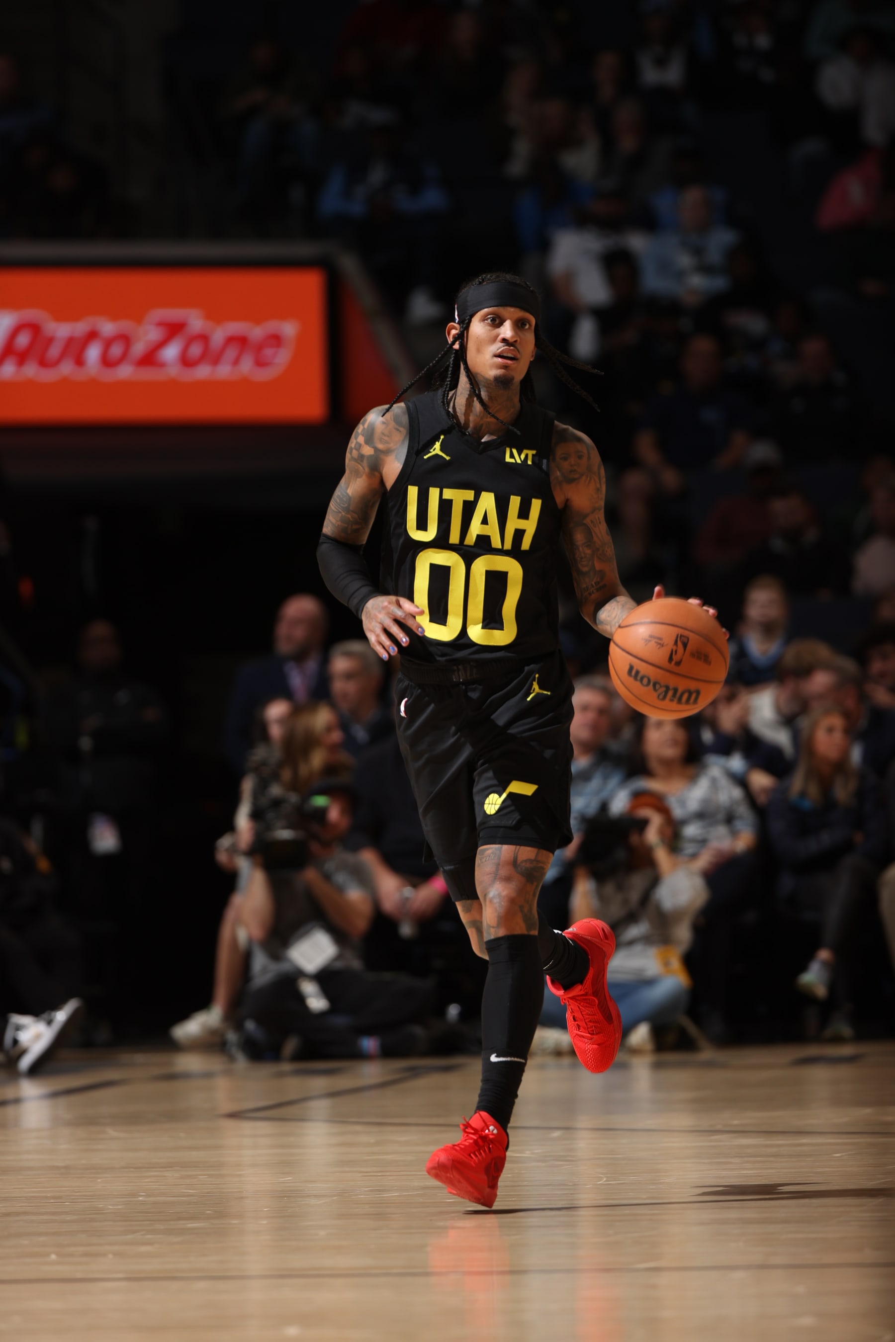 MEMPHIS, TN - NOVEMBER 29:  Jordan Clarkson #00 of the Utah Jazz goes to the basket during the game on November 29, 2023 at FedExForum in Memphis, Tennessee. NOTE TO USER: User expressly acknowledges and agrees that, by downloading and or using this photograph, User is consenting to the terms and conditions of the Getty Images License Agreement. Mandatory Copyright Notice: Copyright 2023 NBAE (Photo by Joe Murphy/NBAE via Getty Images)