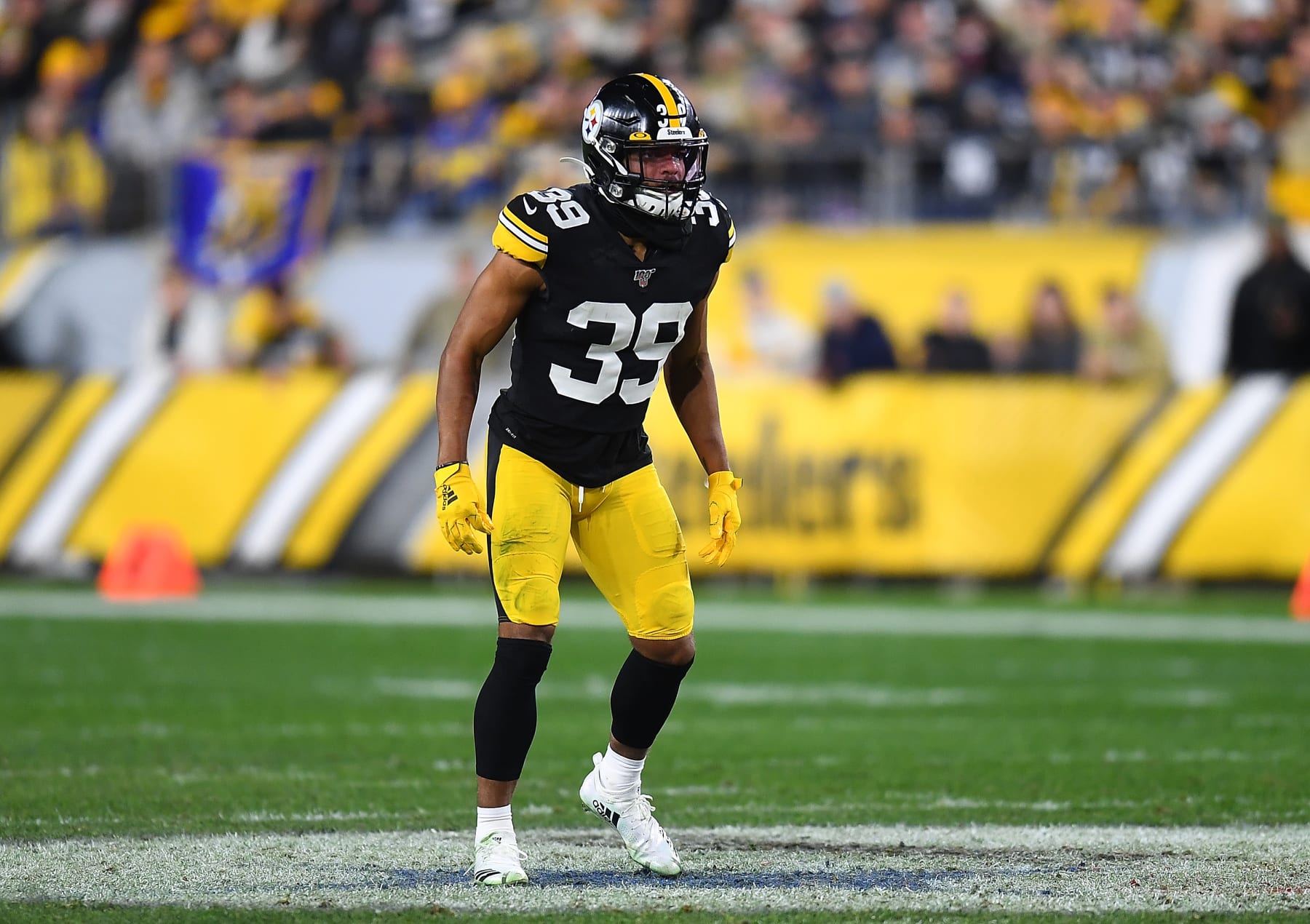 PITTSBURGH, PA - NOVEMBER 10:  Minkah Fitzpatrick #39 of the Pittsburgh Steelers in action during the game against the Los Angeles Rams at Heinz Field on November 10, 2019 in Pittsburgh, Pennsylvania. (Photo by Joe Sargent/Getty Images)