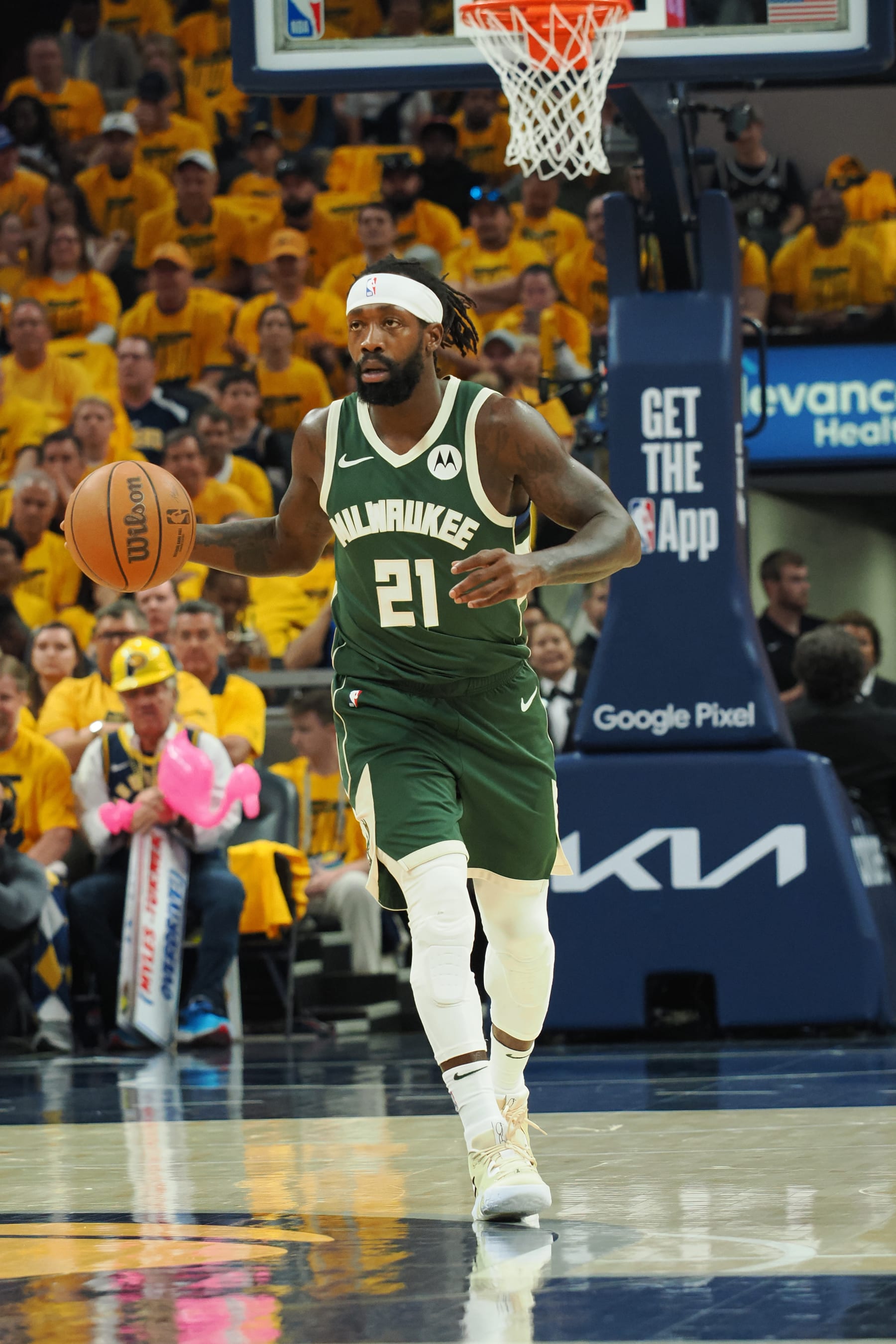 INDIANAPOLIS, IN - MAY 2: Patrick Beverley #21 of the Milwaukee Bucks handles the ball during the game against the Indiana Pacers  during Round 1 Game 6 of the 2024 NBA Playoffs on May 2, 2024 at Gainbridge Fieldhouse in Indianapolis, Indiana. NOTE TO USER: User expressly acknowledges and agrees that, by downloading and or using this Photograph, user is consenting to the terms and conditions of the Getty Images License Agreement. Mandatory Copyright Notice: Copyright 2024 NBAE (Photo by Ron Hoskins/NBAE via Getty Images)