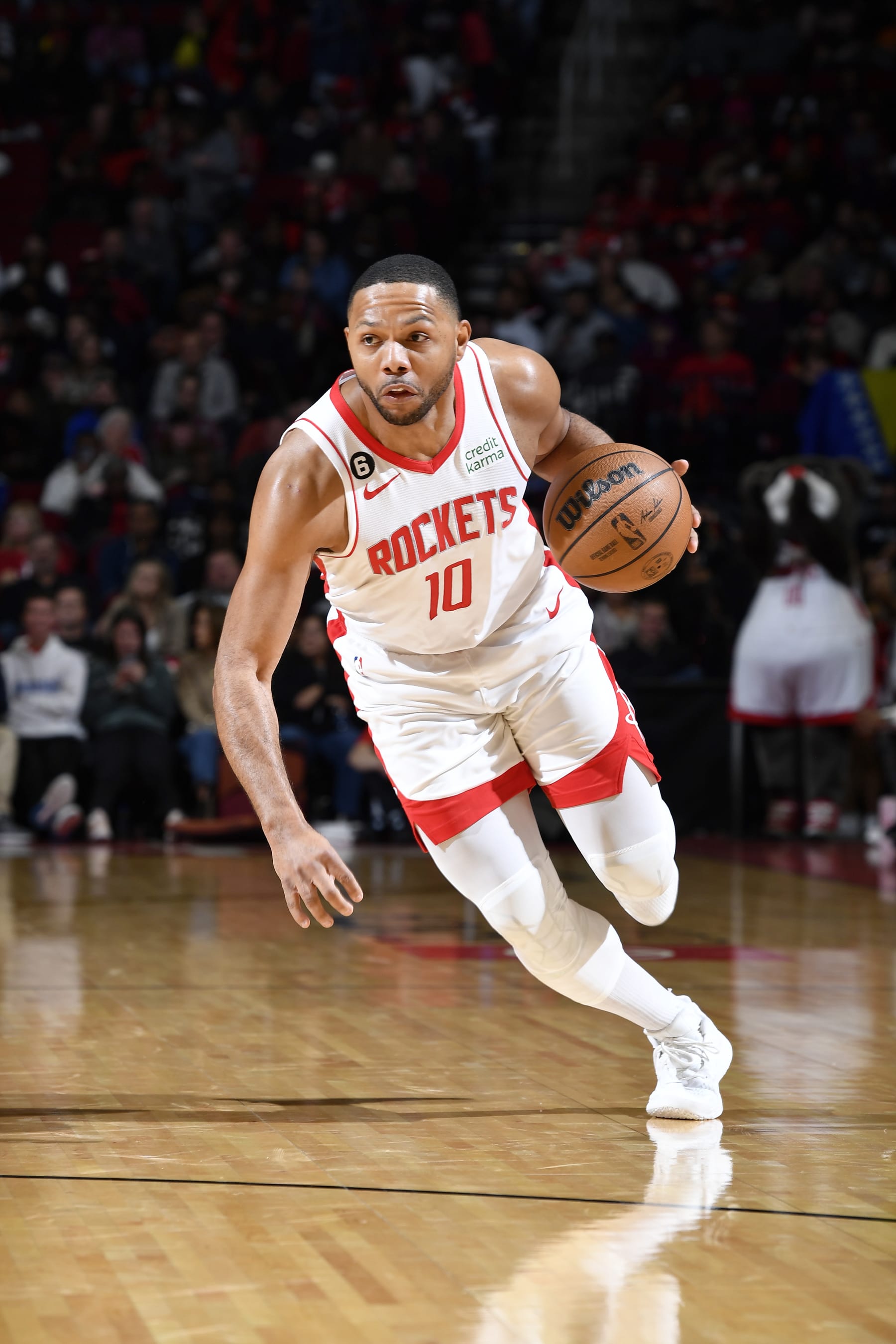 HOUSTON, TX - DECEMBER 17:  Eric Gordon #10 of the Houston Rockets drives to the basket against the Portland Trail Blazers on December 17, 2022 at the Toyota Center in Houston, Texas. NOTE TO USER: User expressly acknowledges and agrees that, by downloading and or using this photograph, User is consenting to the terms and conditions of the Getty Images License Agreement. Mandatory Copyright Notice: Copyright 2022 NBAE (Photo by Logan Riely/NBAE via Getty Images)