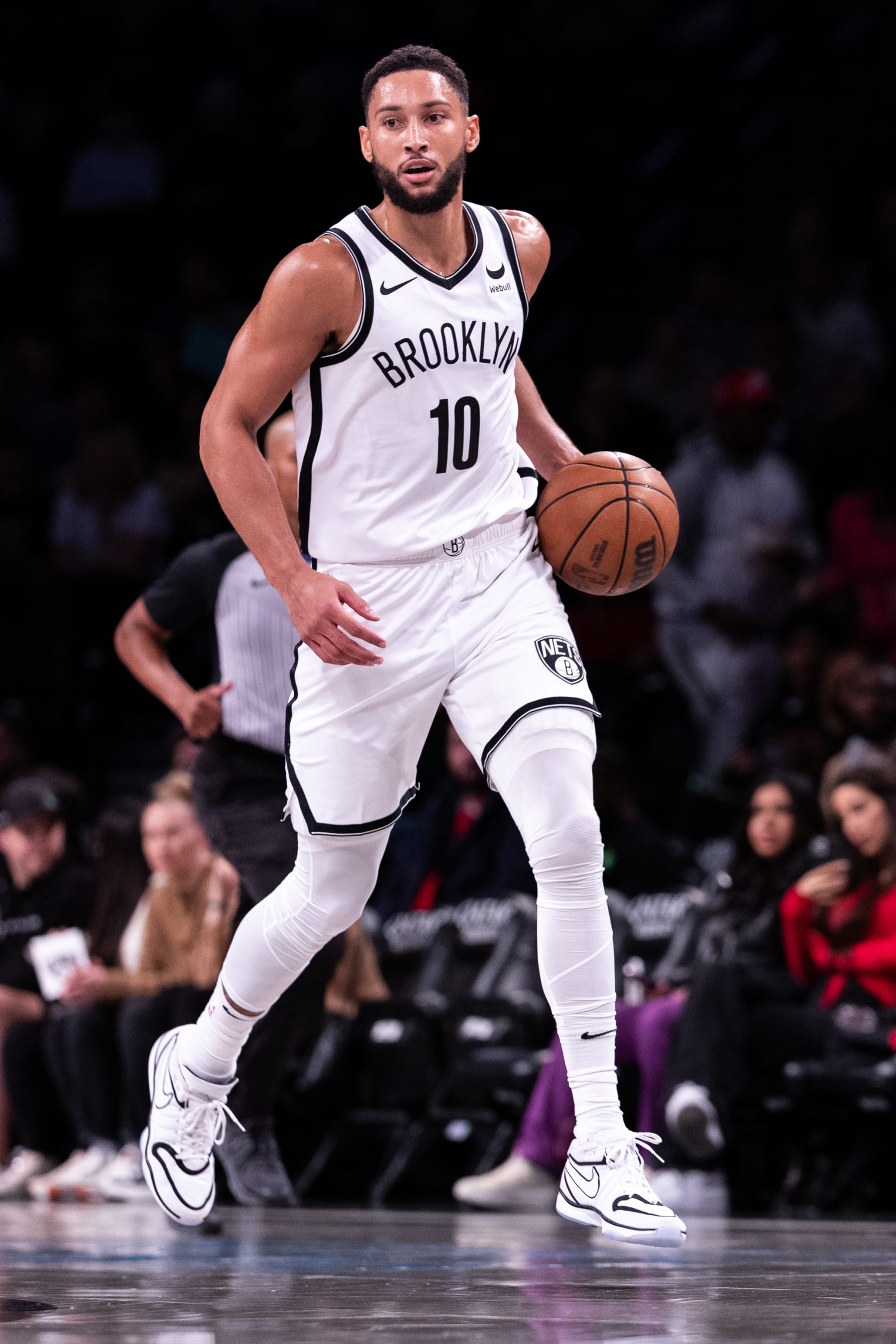 NEW YORK, NEW YORK - OCTOBER 16: Ben Simmons #10 of the Brooklyn Nets brings the ball up the court during the first quarter of the preseason game against the Philadelphia 76ers at Barclays Center on October 16, 2023 in New York City. NOTE TO USER: User expressly acknowledges and agrees that, by downloading and or using this photograph, User is consenting to the terms and conditions of the Getty Images License Agreement. (Photo by Dustin Satloff/Getty Images)