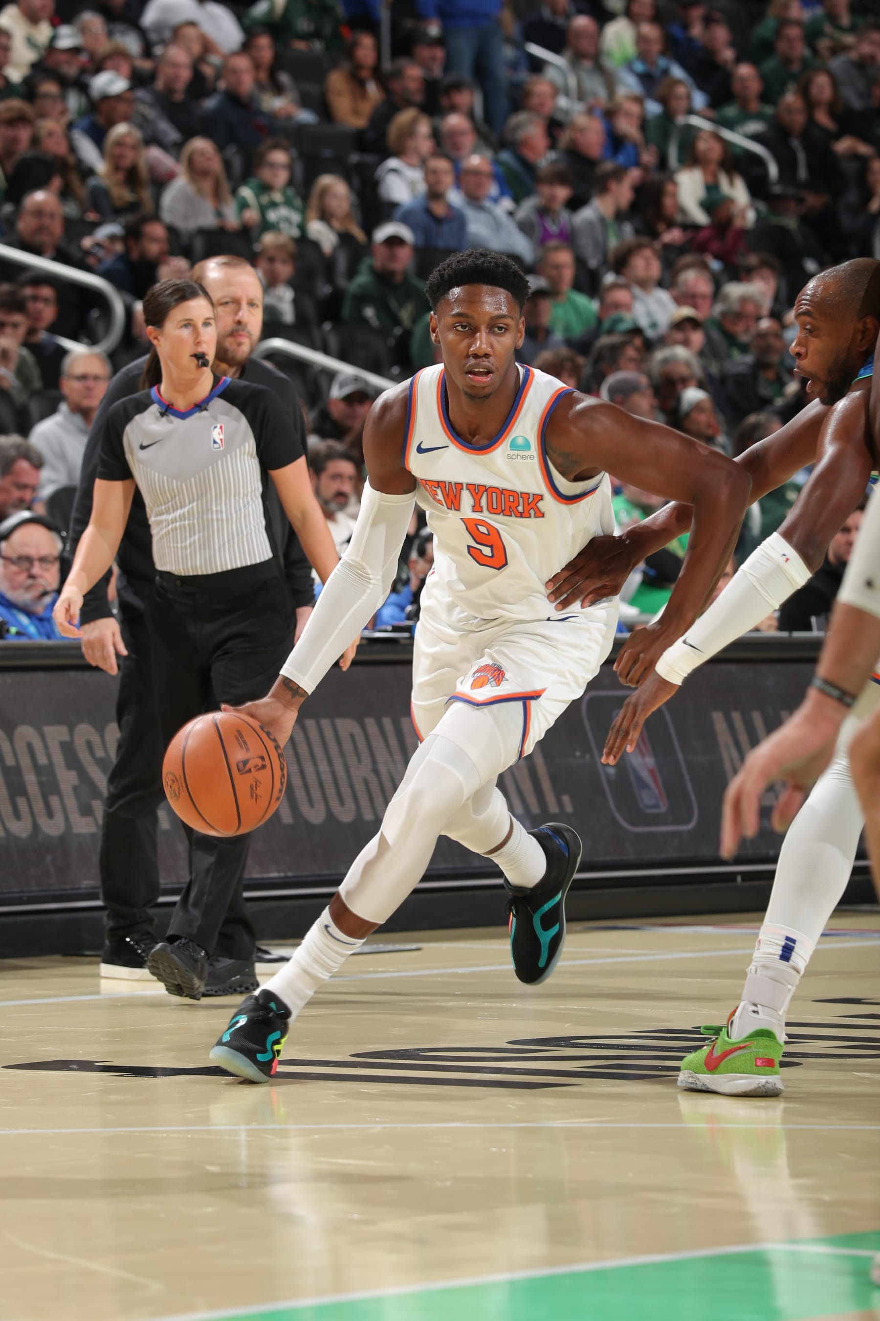 MILWAUKEE, WI - DECEMBER 5:  RJ Barrett #9 of the New York Knicks goes to the basket during the game during the quarter finals of the In-Season Tournament on December 5, 2023 at the Fiserv Forum Center in Milwaukee, Wisconsin. NOTE TO USER: User expressly acknowledges and agrees that, by downloading and or using this Photograph, user is consenting to the terms and conditions of the Getty Images License Agreement. Mandatory Copyright Notice: Copyright 2023 NBAE (Photo by Gary Dineen/NBAE via Getty Images).