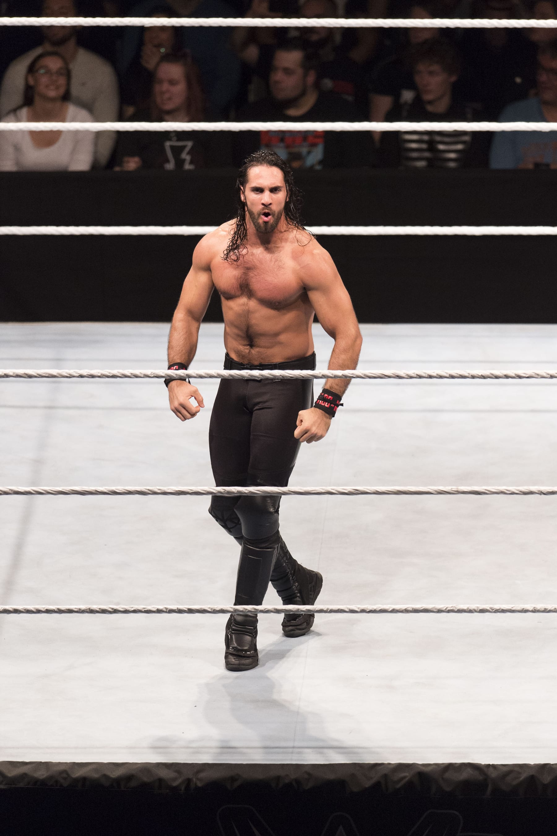 COLOGNE, GERMANY - NOVEMBER 07: Seth Rollins  during the WWE Live Show at Lanxess Arena on November 7, 2018 in Cologne, Germany. (Photo by Marc Pfitzenreuter/Getty Images)