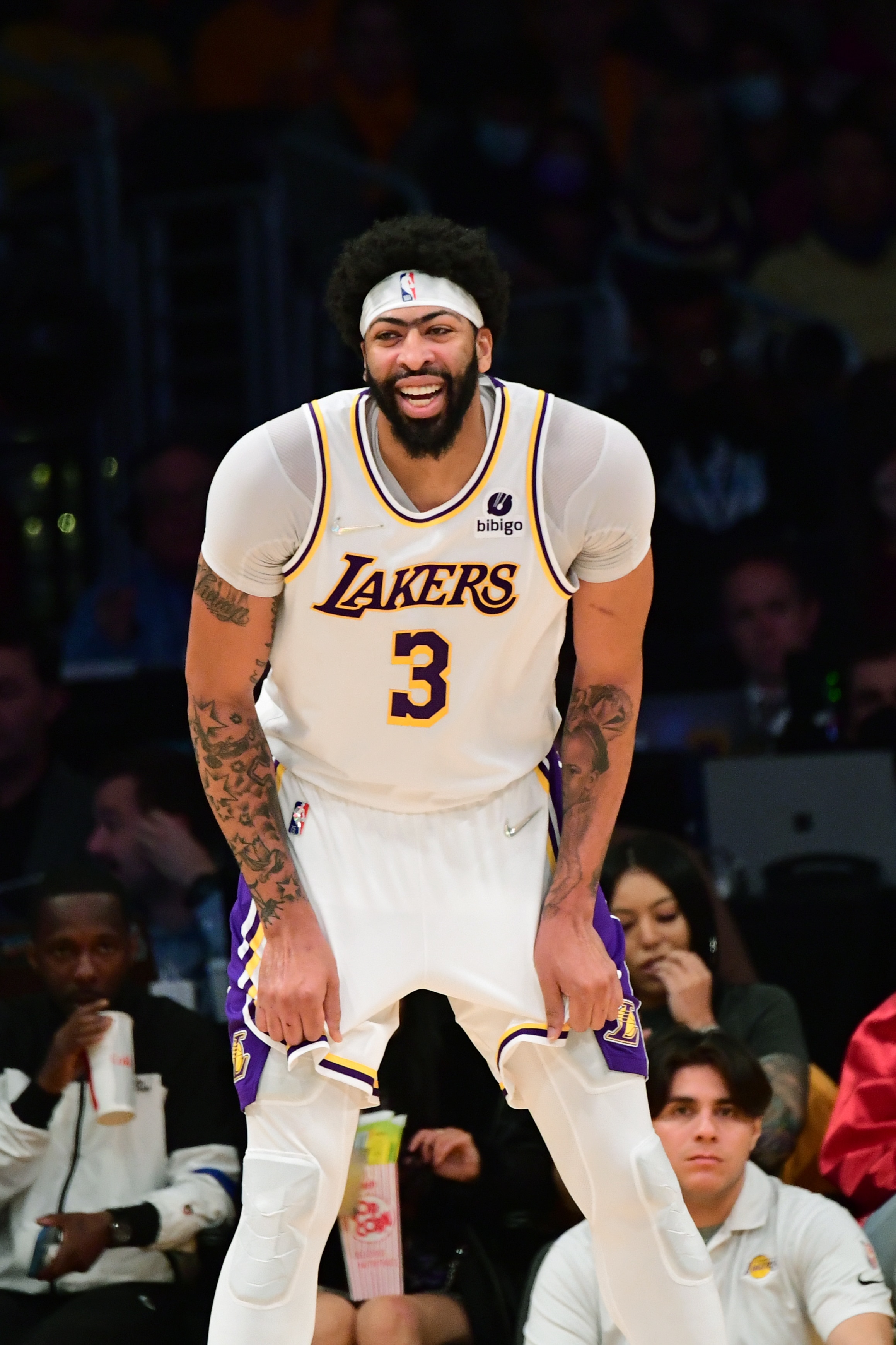LOS ANGELES, CA - APRIL 3: Anthony Davis #3 of the Los Angeles Lakers smiles during the game against the Denver Nuggets on April 3, 2022 at Crypto.Com Arena in Los Angeles, California. NOTE TO USER: User expressly acknowledges and agrees that, by downloading and/or using this Photograph, user is consenting to the terms and conditions of the Getty Images License Agreement. Mandatory Copyright Notice: Copyright 2022 NBAE (Photo by Adam Pantozzi/NBAE via Getty Images)