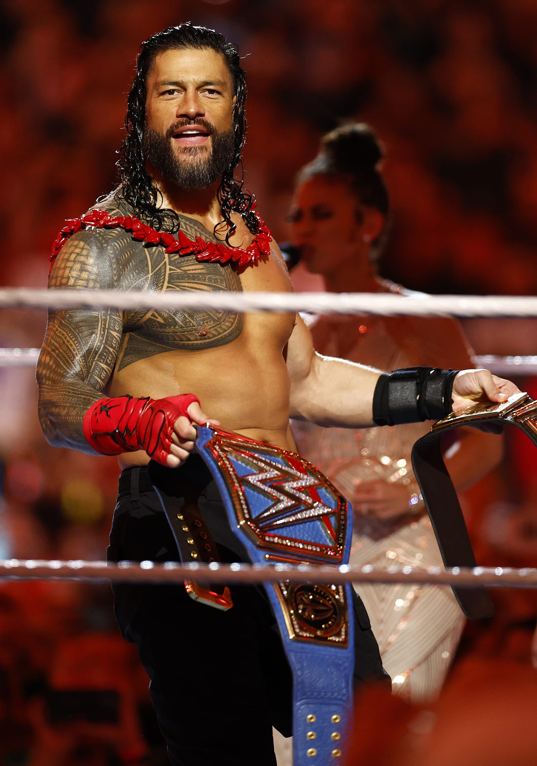 INGLEWOOD, CALIFORNIA - APRIL 02:  (L-R) Cody Rhodes wrestles Roman Reigns for Undisputed WWE Universal Title Match during WrestleMania Goes Hollywood at SoFi Stadium on April 02, 2023 in Inglewood, California.
 (Photo by Ronald Martinez/Getty Images)