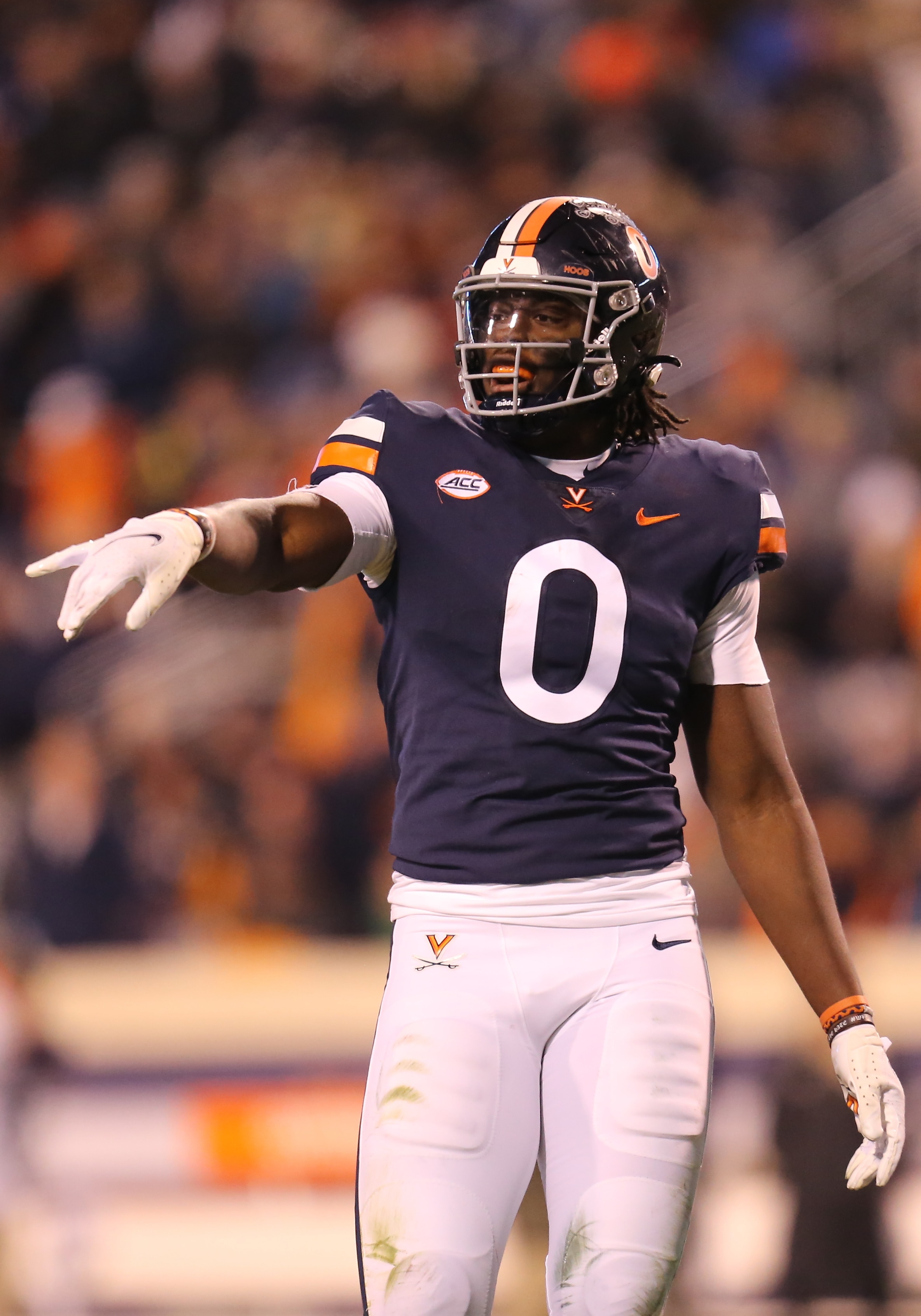 CHARLOTTESVILLE, VA - NOVEMBER 13: Virginia Cavaliers tight end Jelani Woods (0) during a game between the Notre Dame Fighting Irish and the Virginia Cavaliers on November 13, 2021, at Scott Stadium in Charlottesville, VA (Photo by Lee Coleman/Icon Sportswire via Getty Images)