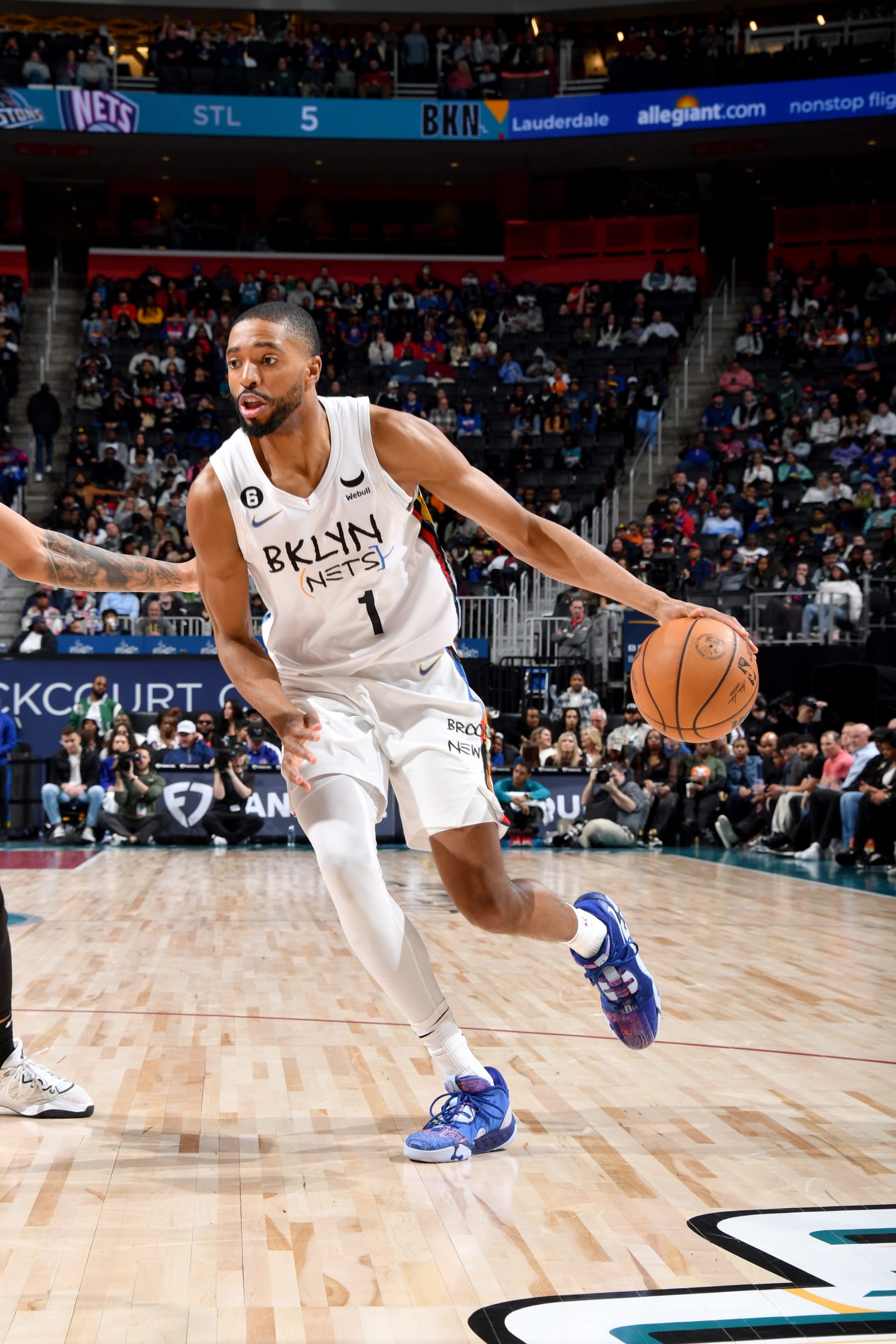 DETROIT, MI - APRIL 5:  Mikal Bridges #1 of the Brooklyn Nets dribbles the ball against the Detroit Pistons on April 5, 2023 at Little Caesars Arena in Detroit, Michigan. NOTE TO USER: User expressly acknowledges and agrees that, by downloading and/or using this photograph, User is consenting to the terms and conditions of the Getty Images License Agreement. Mandatory Copyright Notice: Copyright 2023 NBAE (Photo by Chris Schwegler/NBAE via Getty Images)