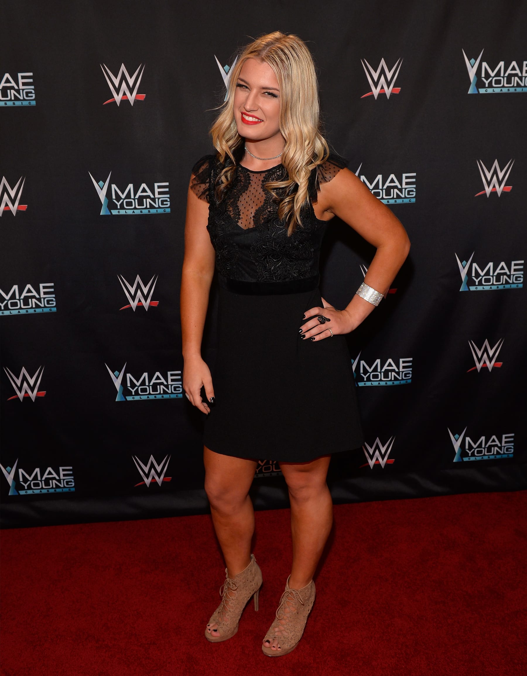LAS VEGAS, NV - SEPTEMBER 12:  Mae Young Classic contestant Toni Storm appears on the red carpet of the WWE Mae Young Classic on September 12, 2017 in Las Vegas, Nevada.  (Photo by Bryan Steffy/Getty Images for WWE)