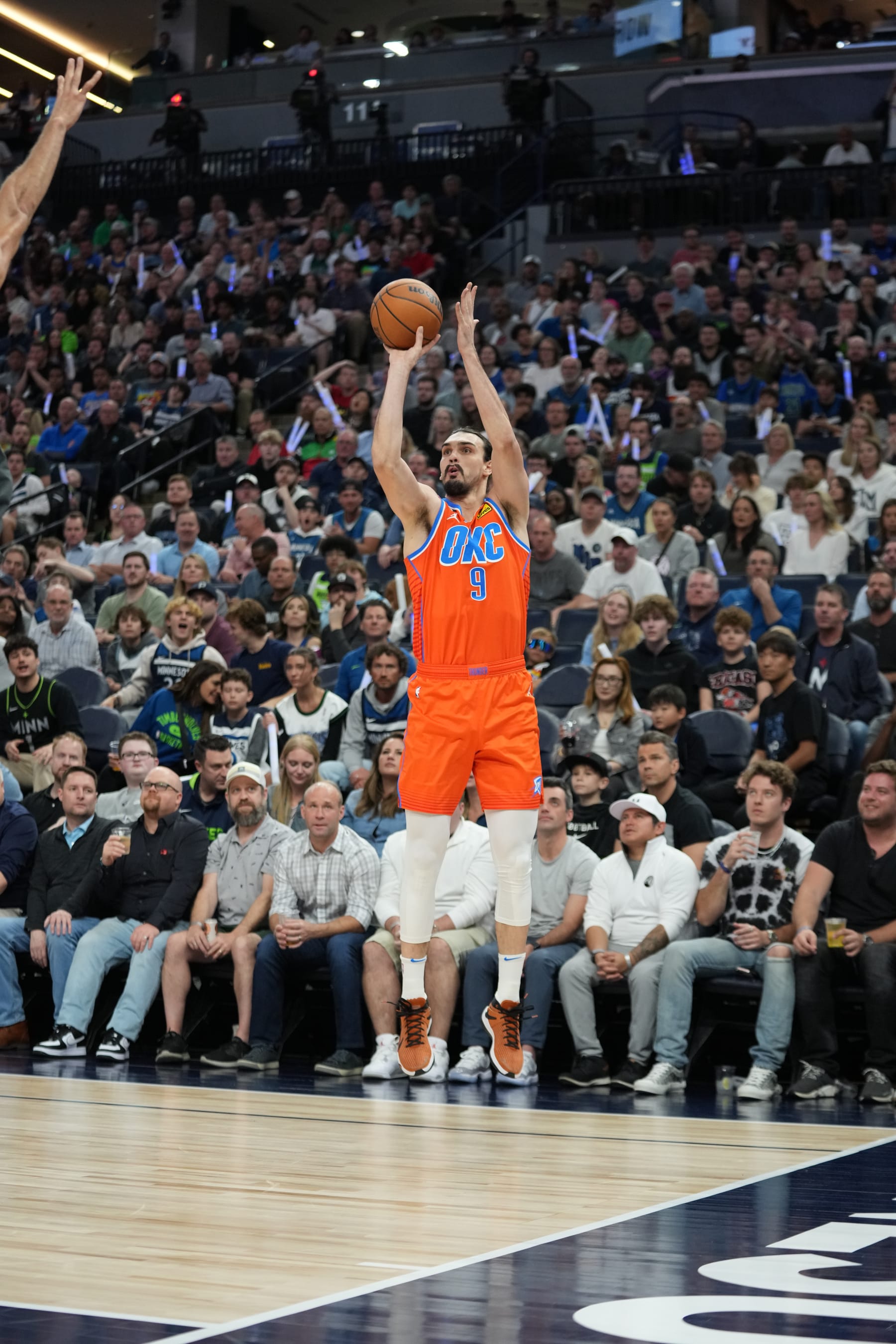 MINNEAPOLIS, MN -  APRIL 14: Dario Saric #9 of the Oklahoma City Thunder shoots a three point basket during the 2023 Play-In Tournament against the Minnesota Timberwolves on April 14, 2023 at Target Center in Minneapolis, Minnesota. NOTE TO USER: User expressly acknowledges and agrees that, by downloading and or using this Photograph, user is consenting to the terms and conditions of the Getty Images License Agreement. Mandatory Copyright Notice: Copyright 2023 NBAE (Photo by Jordan Johnson/NBAE via Getty Images)