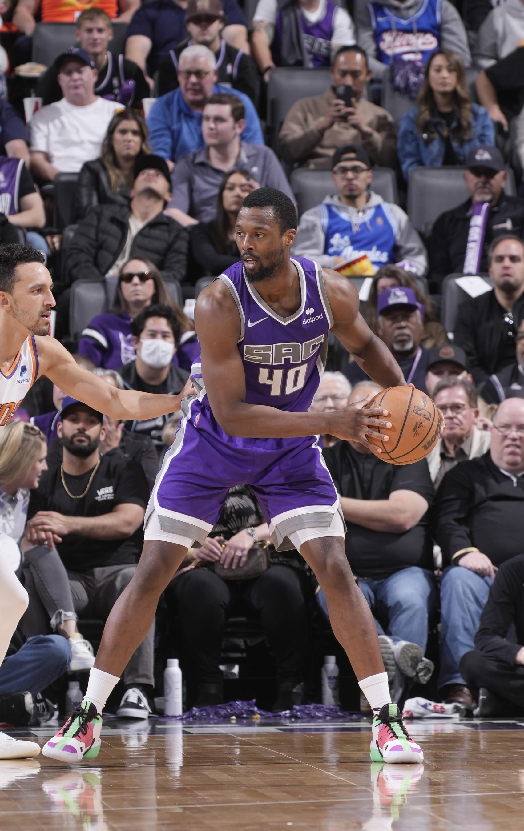 SACRAMENTO, CA - MARCH 20: Harrison Barnes #40 of the Sacramento Kings handles the ball against the Phoenix Suns on March 20, 2022 at Golden 1 Center in Sacramento, California. NOTE TO USER: User expressly acknowledges and agrees that, by downloading and or using this photograph, User is consenting to the terms and conditions of the Getty Images Agreement. Mandatory Copyright Notice: Copyright 2022 NBAE (Photo by Rocky Widner/NBAE via Getty Images)