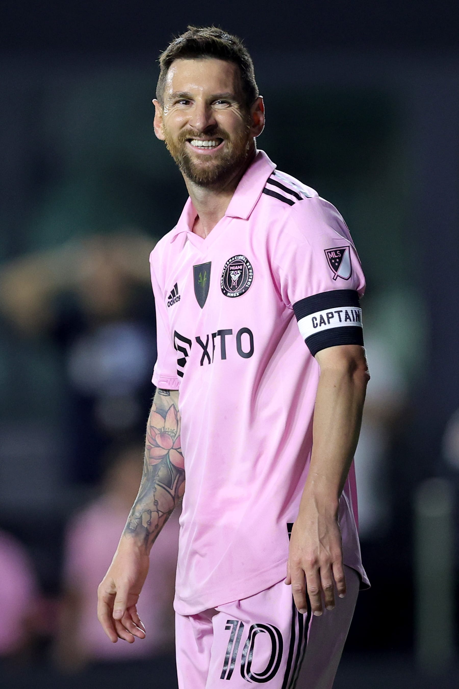 FORT LAUDERDALE, FLORIDA - NOVEMBER 10: Lionel Messi #10 of Inter Miami CF reacts against the New York City FC during the first half in the Noche d'Or friendly match at DRV PNK Stadium on November 10, 2023 in Fort Lauderdale, Florida. (Photo by Megan Briggs/Getty Images)