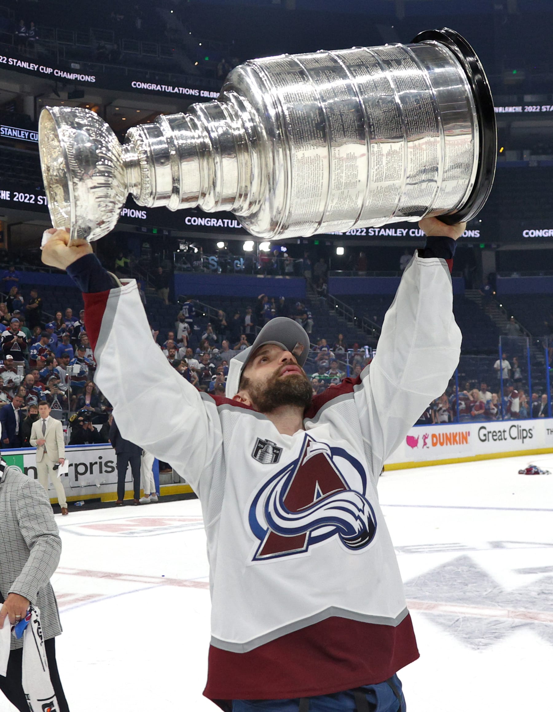 TAMPA, FLORIDA - JUNE 26: Andrew Cogliano #11 of the Colorado Avalanche hoists the Stanley Cup after the Colorado Avalanche defeated the Tampa Bay Lightning in Game Six of the 2022 Stanley Cup Final at Amalie Arena on June 26, 2022 in Tampa, Florida. The Colorado Avalanche defeated the Tampa Bay Lightning 2-1 in Game Six to take the best of seven Stanley Cup Final series 4 games to 2.  (Photo by Dave Sandford/NHLI via Getty Images)