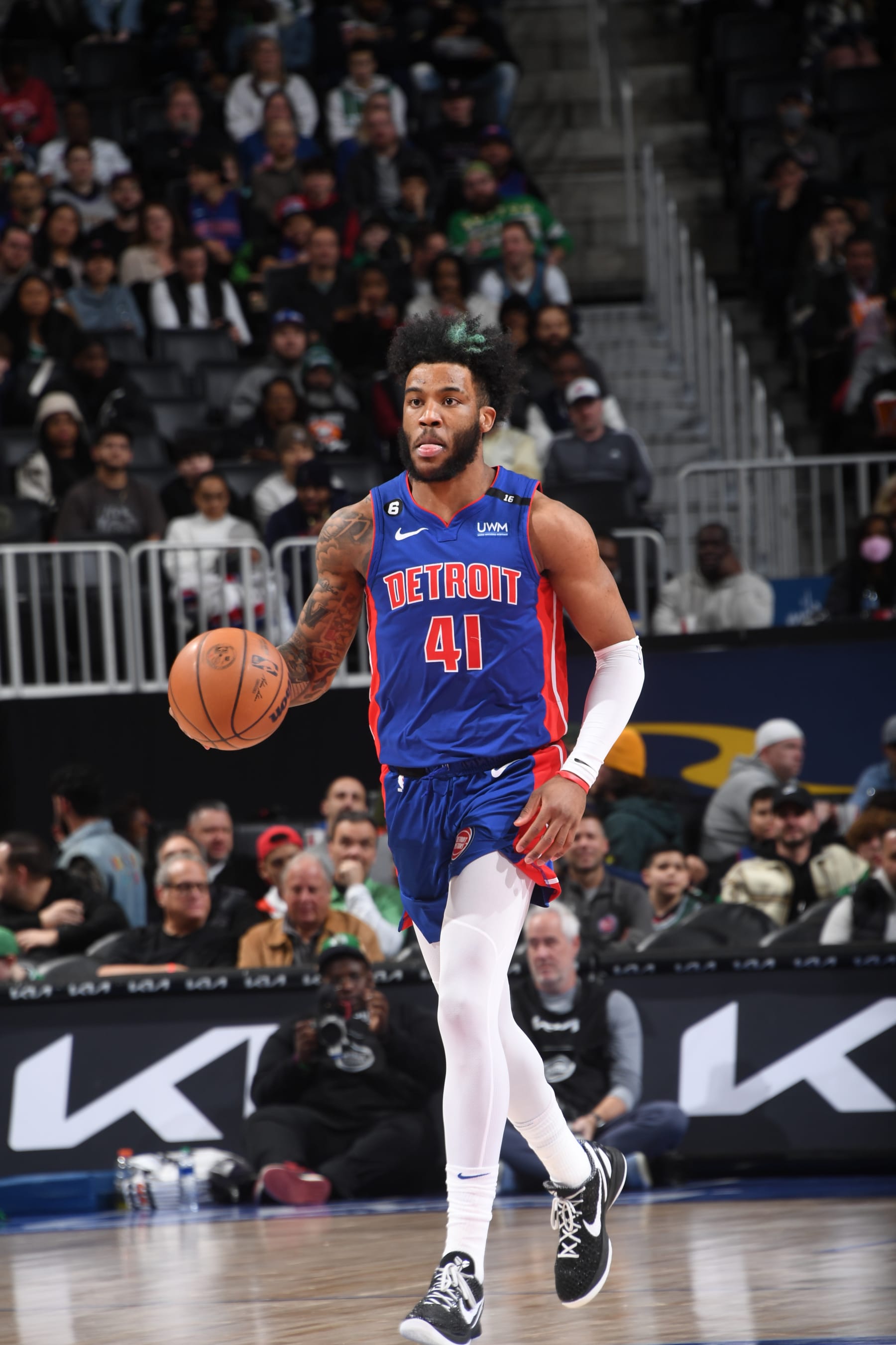 DETROIT, MI - FEBUARY 6:  Saddiq Bey #41 of the Detroit Pistons goes to the basket during the game on Febuary 6, 2023 at Little Caesars Arena in Detroit, Michigan. NOTE TO USER: User expressly acknowledges and agrees that, by downloading and/or using this photograph, User is consenting to the terms and conditions of the Getty Images License Agreement. Mandatory Copyright Notice: Copyright 2023 NBAE (Photo by Chris Schwegler/NBAE via Getty Images)