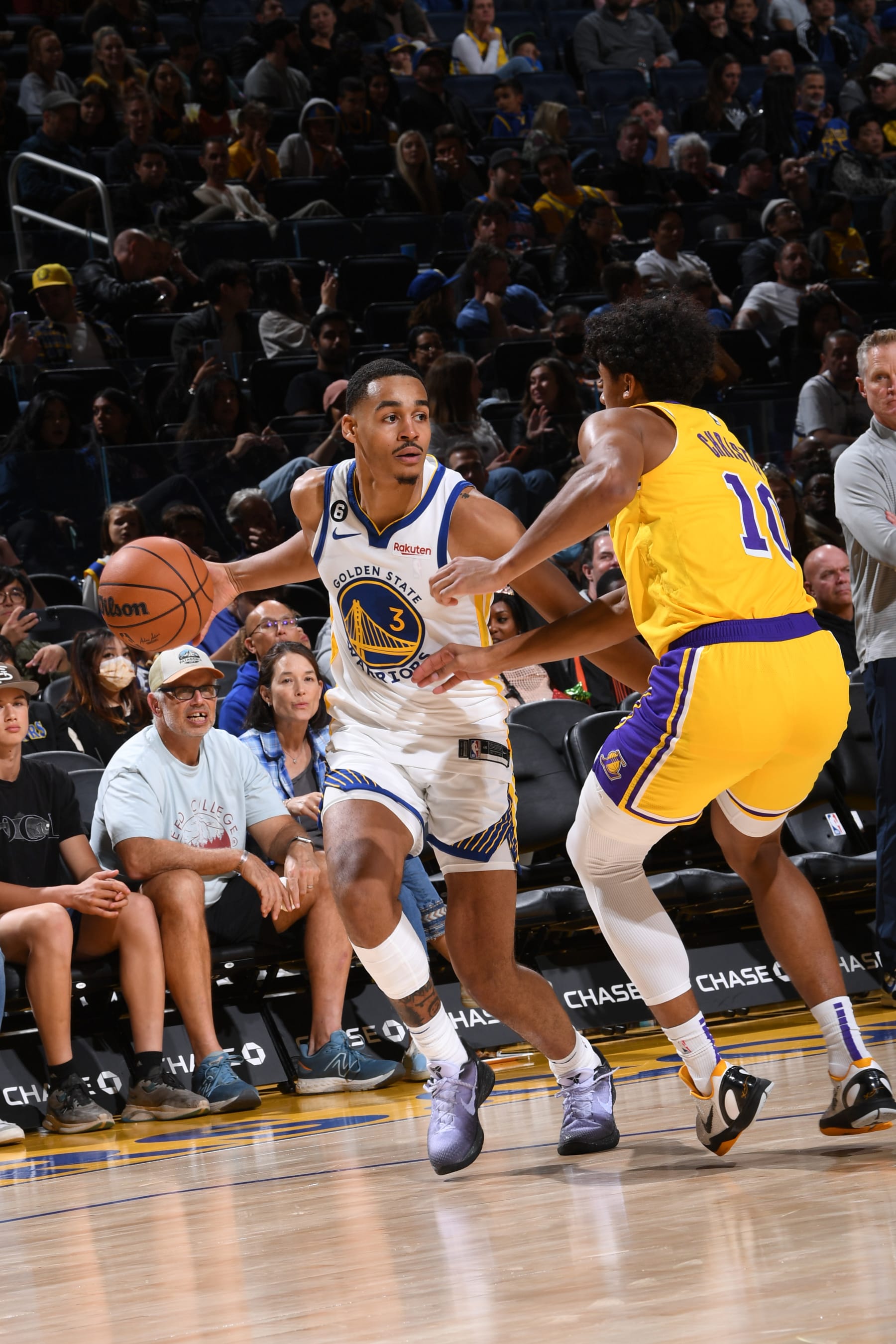 SAN FRANCISCO, CA - OCTOBER 9: Jordan Poole #3 of the Golden State Warriors drives to the basket during the game against the Los Angeles Lakers  on October 9, 2022 at Chase Center in San Francisco, California. NOTE TO USER: User expressly acknowledges and agrees that, by downloading and or using this photograph, user is consenting to the terms and conditions of Getty Images License Agreement. Mandatory Copyright Notice: Copyright 2022 NBAE (Photo by Noah Graham/NBAE via Getty Images)