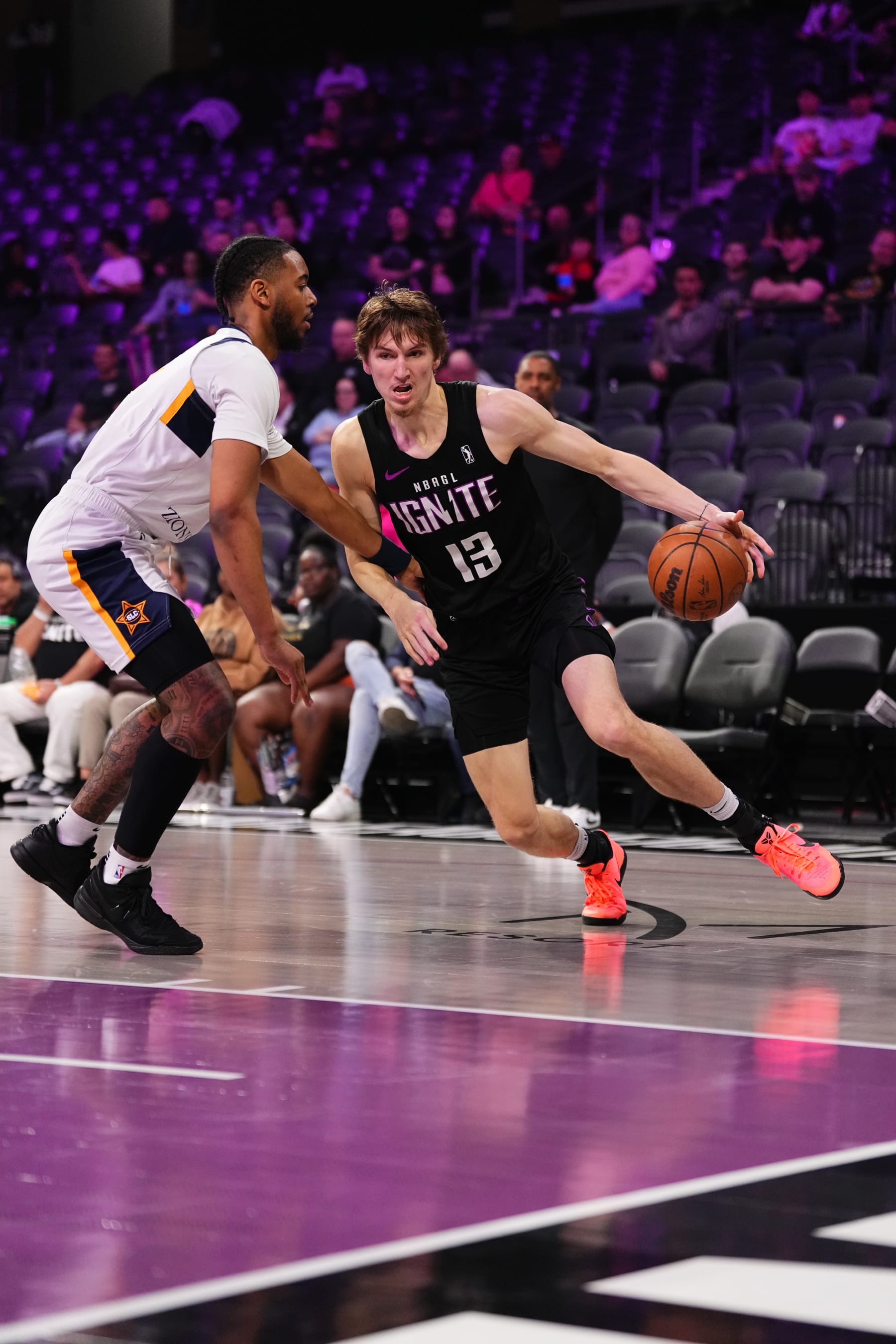 LAS VEGAS, NV - MARCH 22: Matas Buzelis #13 of G League Ignite  dribbles the ball during the game against the Salt Lake City Stars on March 22, 2024 at The Dollar Loan Center in Henderson, Nevada. NOTE TO USER: User expressly acknowledges and agrees that, by downloading and or using this photograph, User is consenting to the terms and conditions of the Getty Images License Agreement. Mandatory Copyright Notice: Copyright 2024 NBAE (Photo by Jeff Bottari/NBAE via Getty Images)