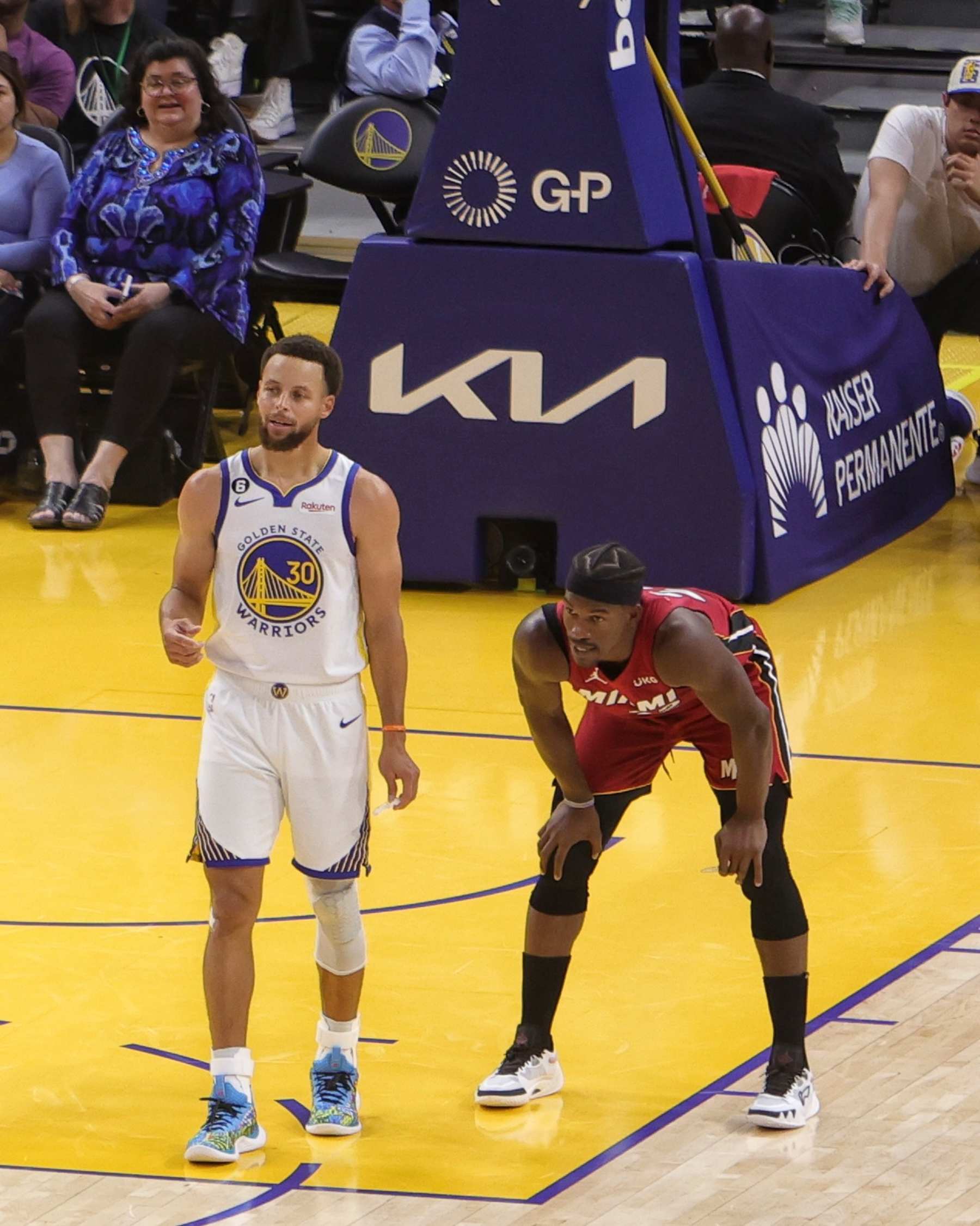 SAN FRANCISCO, CA - OCTOBER 27: Stephen Curry #30 of the Golden State Warriors and Jimmy Butler #22 of the Miami Heat look on during the game on October 27, 2022 at Chase Center in San Francisco, California. NOTE TO USER: User expressly acknowledges and agrees that, by downloading and or using this photograph, user is consenting to the terms and conditions of Getty Images License Agreement. Mandatory Copyright Notice: Copyright 2022 NBAE (Photo by Jim Poorten/NBAE via Getty Images)