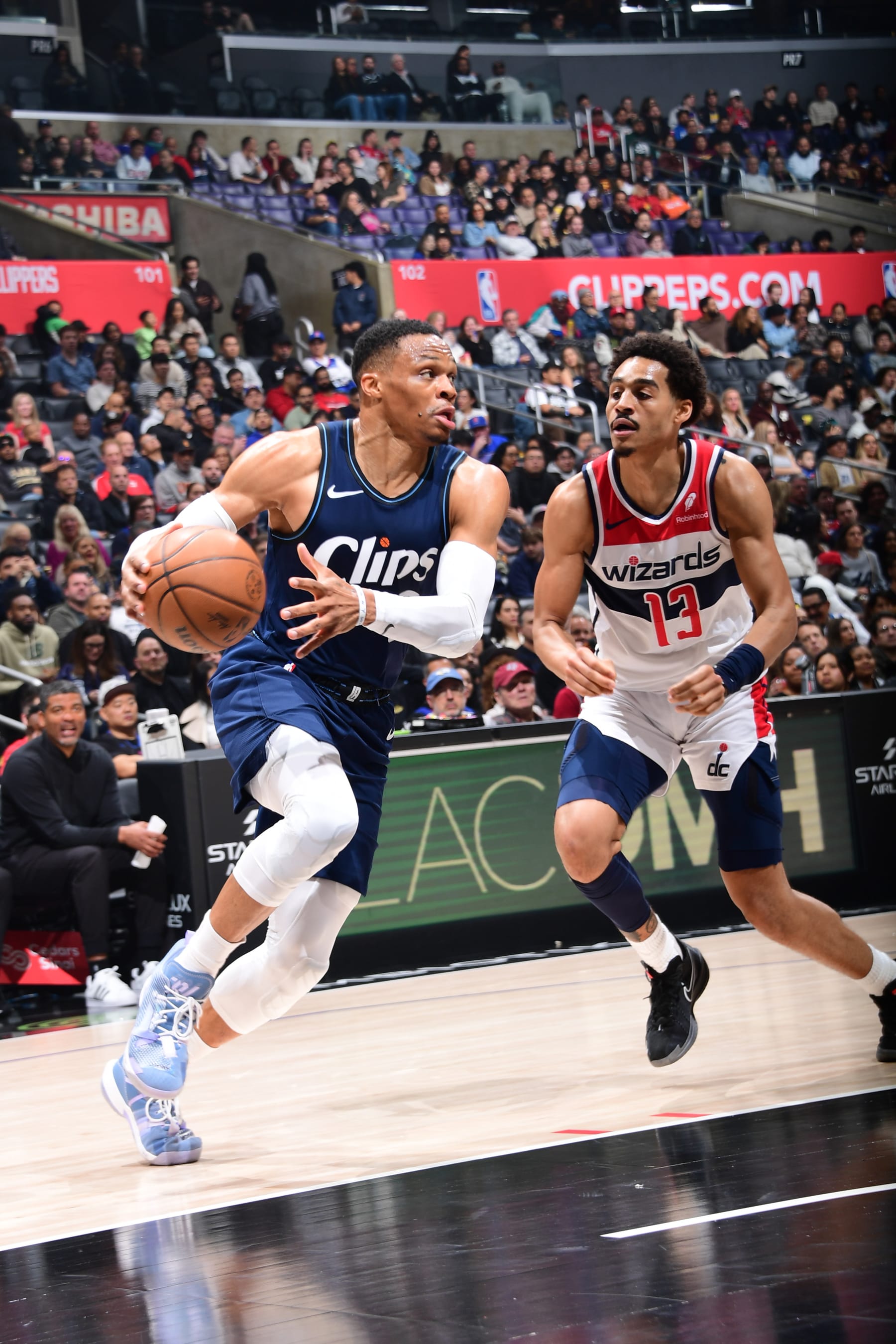 LOS ANGELES, CA - MARCH 1: Russell Westbrook #0 of the LA Clippers drives to the basket during the game against the Washington Wizards on March 1, 2024 at Crypto.Com Arena in Los Angeles, California. NOTE TO USER: User expressly acknowledges and agrees that, by downloading and/or using this Photograph, user is consenting to the terms and conditions of the Getty Images License Agreement. Mandatory Copyright Notice: Copyright 2024 NBAE (Photo by Adam Pantozzi/NBAE via Getty Images)