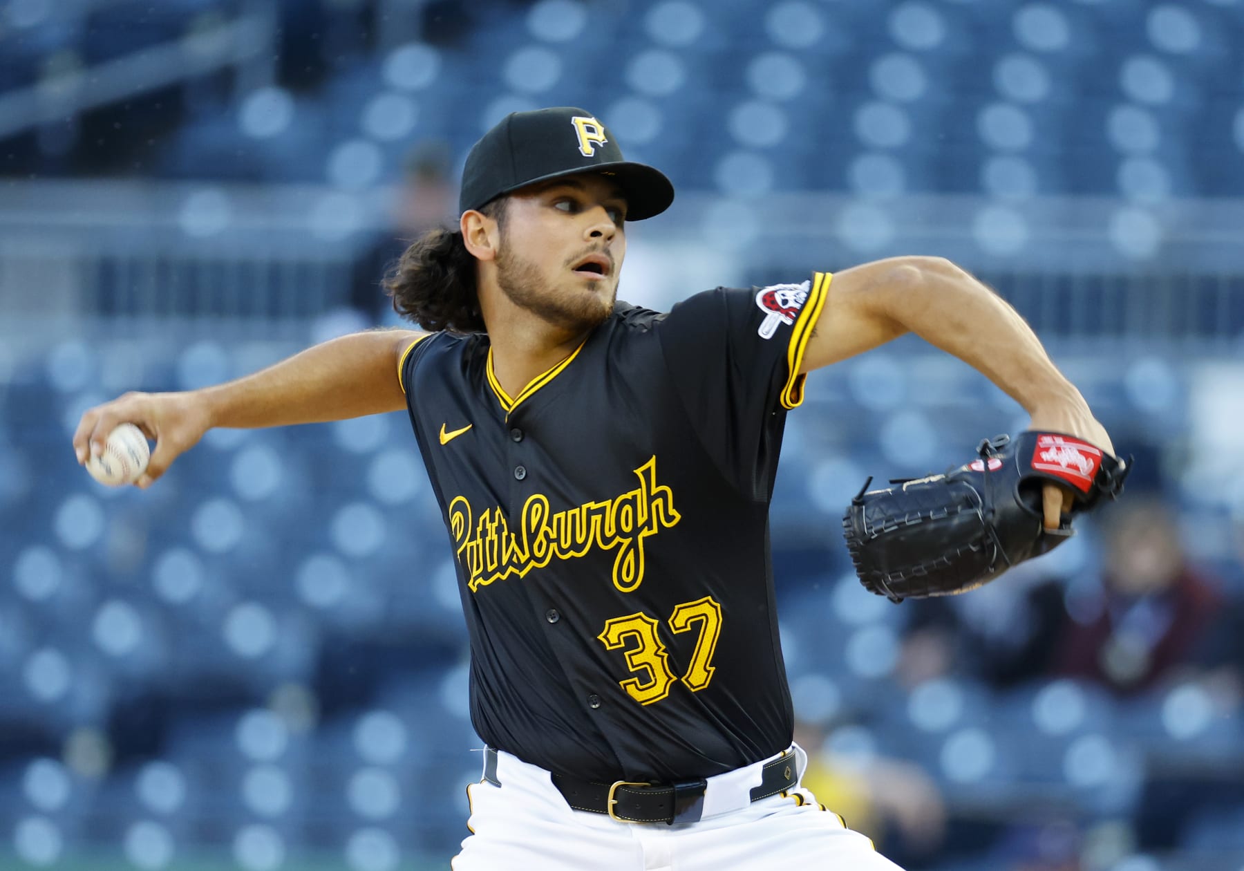 PITTSBURGH, PA - APRIL 22:  Jared Jones #37 of the Pittsburgh Pirates pitches in the first inning against the Milwaukee Brewers at PNC Park on April 22, 2024 in Pittsburgh, Pennsylvania.  (Photo by Justin K. Aller/Getty Images)