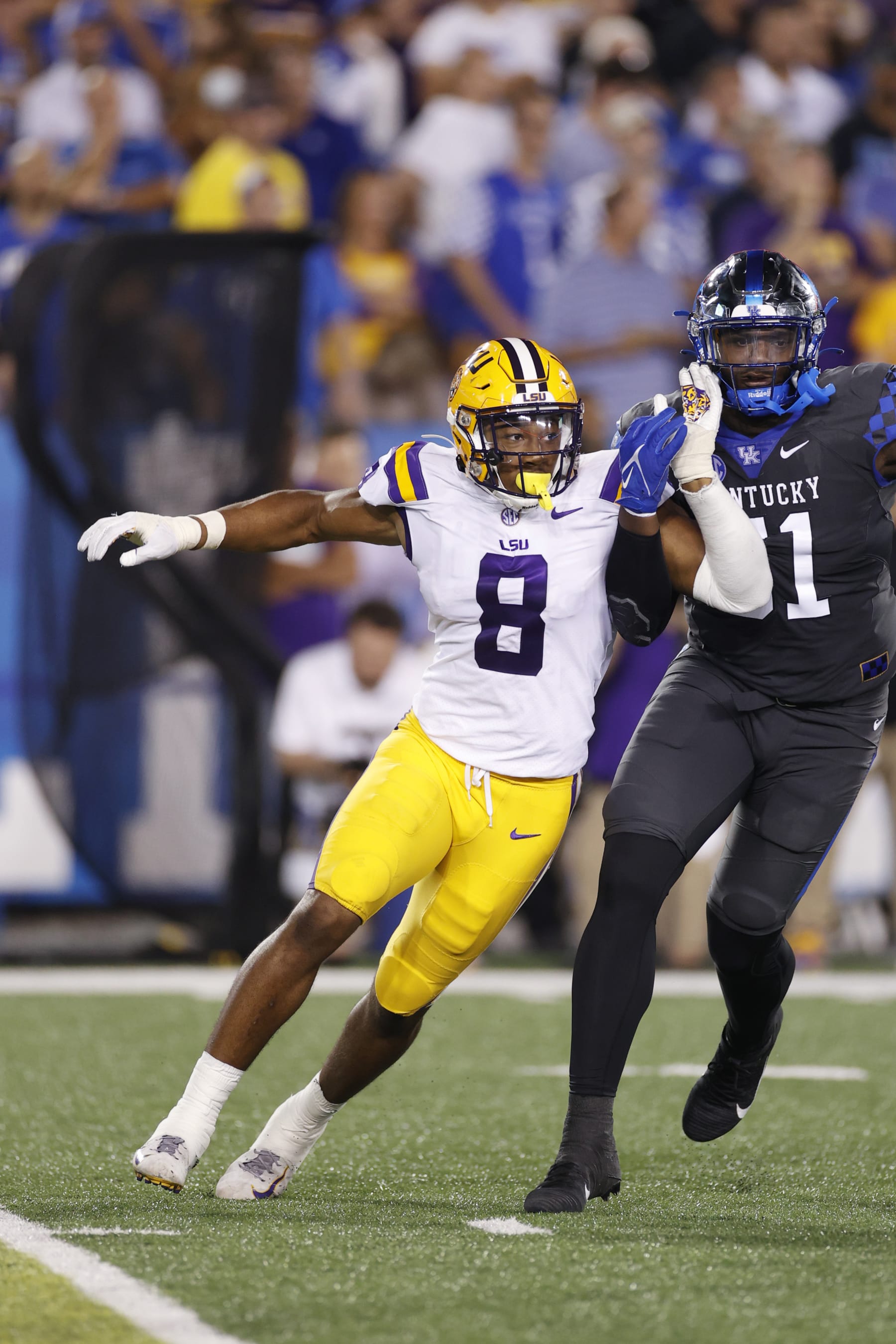 LEXINGTON, KY - OCTOBER 09: LSU Tigers defensive end BJ Ojulari (8) rushes on defense against the Kentucky Wildcats during a college football game on Oct. 9, 2021 at Kroger Field in Lexington, Kentucky. (Photo by Joe Robbins/Icon Sportswire via Getty Images)