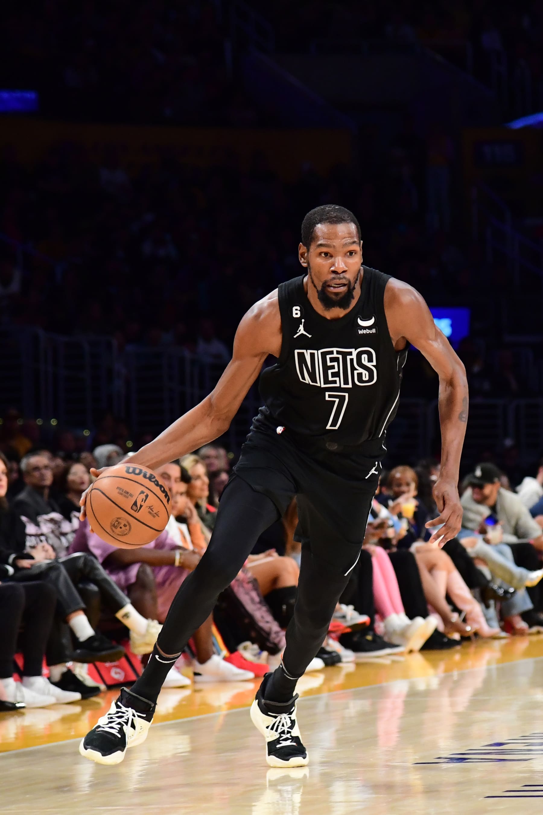 LOS ANGELES, CA - NOVEMBER 13: Kevin Durant #7 of the Brooklyn Nets drives to the basket during the game against the Los Angeles Lakers on November 13, 2022 at Crypto.Com Arena in Los Angeles, California. NOTE TO USER: User expressly acknowledges and agrees that, by downloading and/or using this Photograph, user is consenting to the terms and conditions of the Getty Images License Agreement. Mandatory Copyright Notice: Copyright 2022 NBAE (Photo by Adam Pantozzi/NBAE via Getty Images)