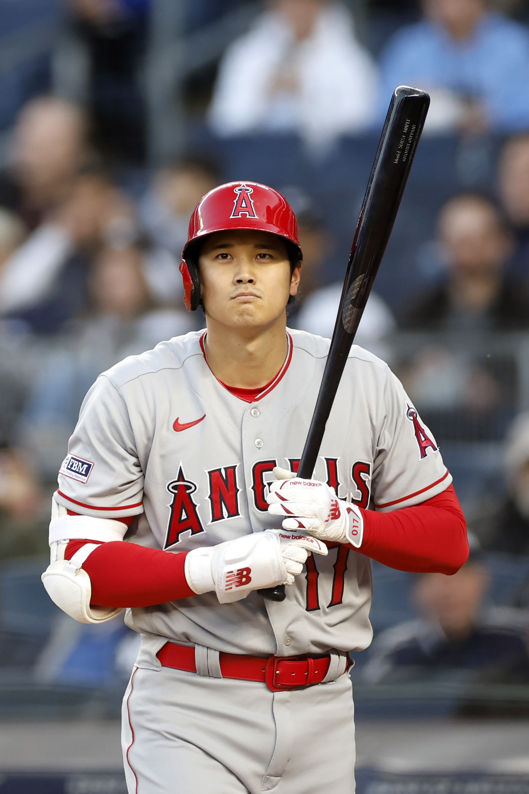 NEW YORK, NEW YORK - APRIL 19: Shohei Ohtani #17 of the Los Angeles Angels looks on at bat during the first inning against the New York Yankees at Yankee Stadium on April 19, 2023 in the Bronx borough of New York City. (Photo by Sarah Stier/Getty Images)