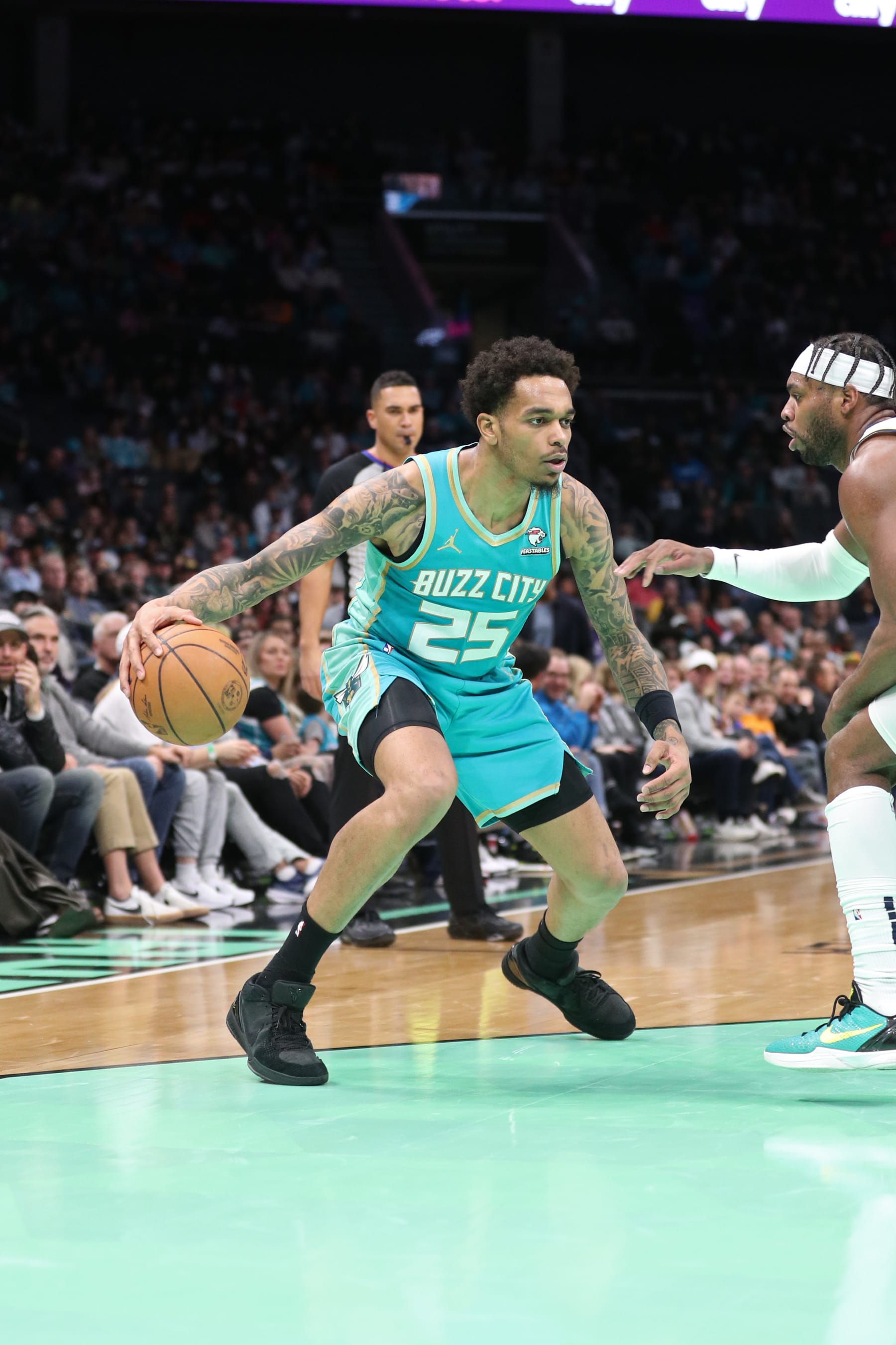 CHARLOTTE, NC - FEBRUARY 4: P.J. Washington #25 of the Charlotte Hornets dribbles the ball during the game against the Indiana Pacers on February 4, 2024 at Spectrum Center in Charlotte, North Carolina. NOTE TO USER: User expressly acknowledges and agrees that, by downloading and or using this photograph, User is consenting to the terms and conditions of the Getty Images License Agreement.  Mandatory Copyright Notice:  Copyright 2024 NBAE (Photo by Brock Williams-Smith/NBAE via Getty Images)