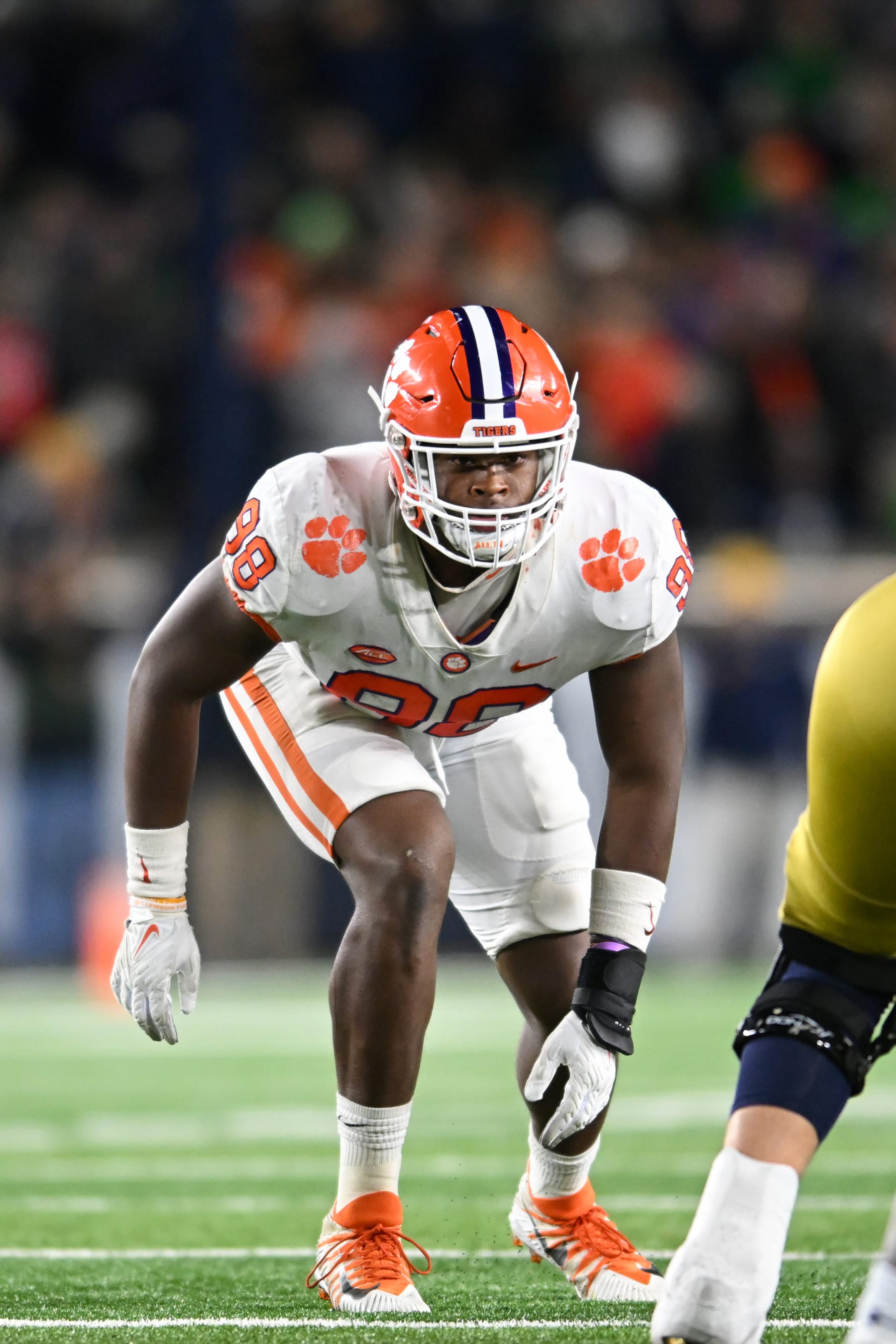 SOUTH BEND, INDIANA - NOVEMBER 05, 2022: Myles Murphy #98 of the Clemson Tigers waits for the snap during the second half against the Notre Dame Fighting Irish at Notre Dame Stadium on November 5, 2022 in South Bend, Indiana. (Photo by Nick Cammett/Diamond Images via Getty Images)