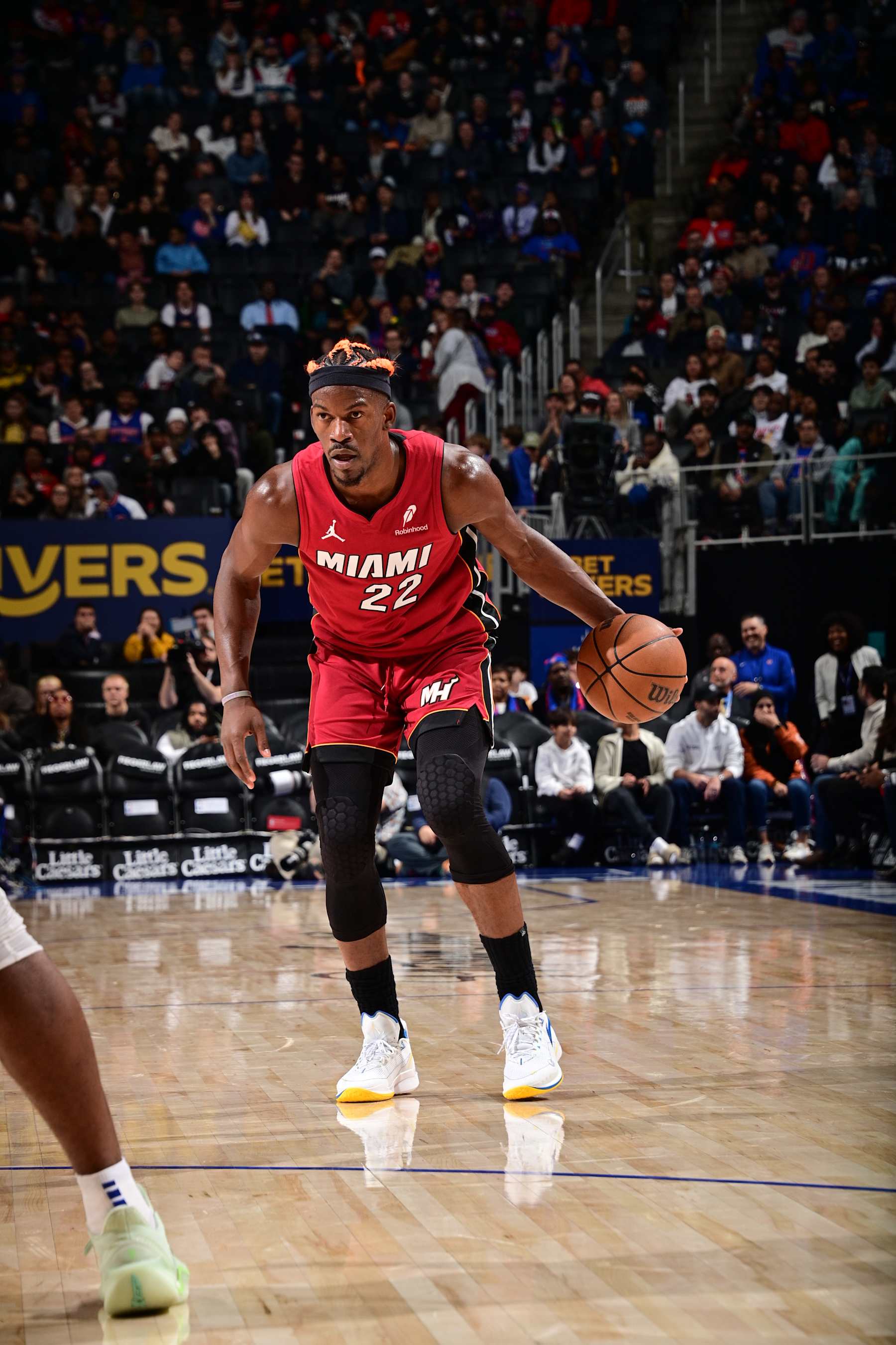 DETROIT, MI - DECEMBER 16: Jimmy Butler #22 of the Miami Heat dribbles the ball during the game against the Detroit Pistons on December 16, 2024 at Little Caesars Arena in Detroit, Michigan. NOTE TO USER: User expressly acknowledges and agrees that, by downloading and/or using this photograph, User is consenting to the terms and conditions of the Getty Images License Agreement. Mandatory Copyright Notice: Copyright 2024 NBAE (Photo by Chris Schwegler/NBAE via Getty Images)