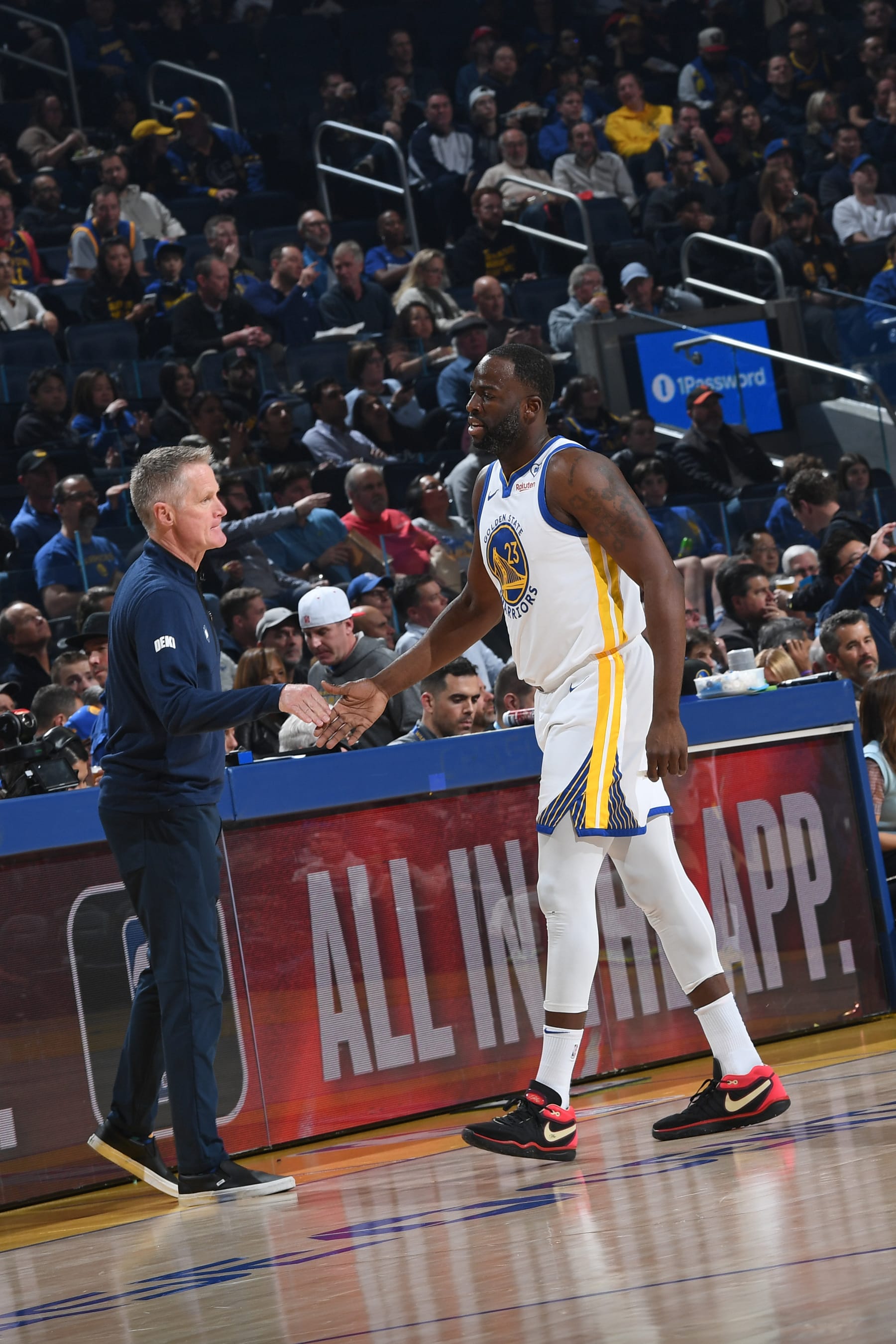 SAN FRANCISCO, CA - JANUARY 30:  Head Coach Steve Kerr of the Golden State Warriors shakes hands with Draymond Green #23 during the game against the Philadelphia 76ers on January 30, 2024 at Chase Center in San Francisco, California. NOTE TO USER: User expressly acknowledges and agrees that, by downloading and or using this photograph, user is consenting to the terms and conditions of Getty Images License Agreement. Mandatory Copyright Notice: Copyright 2024 NBAE (Photo by Noah Graham/NBAE via Getty Images)
