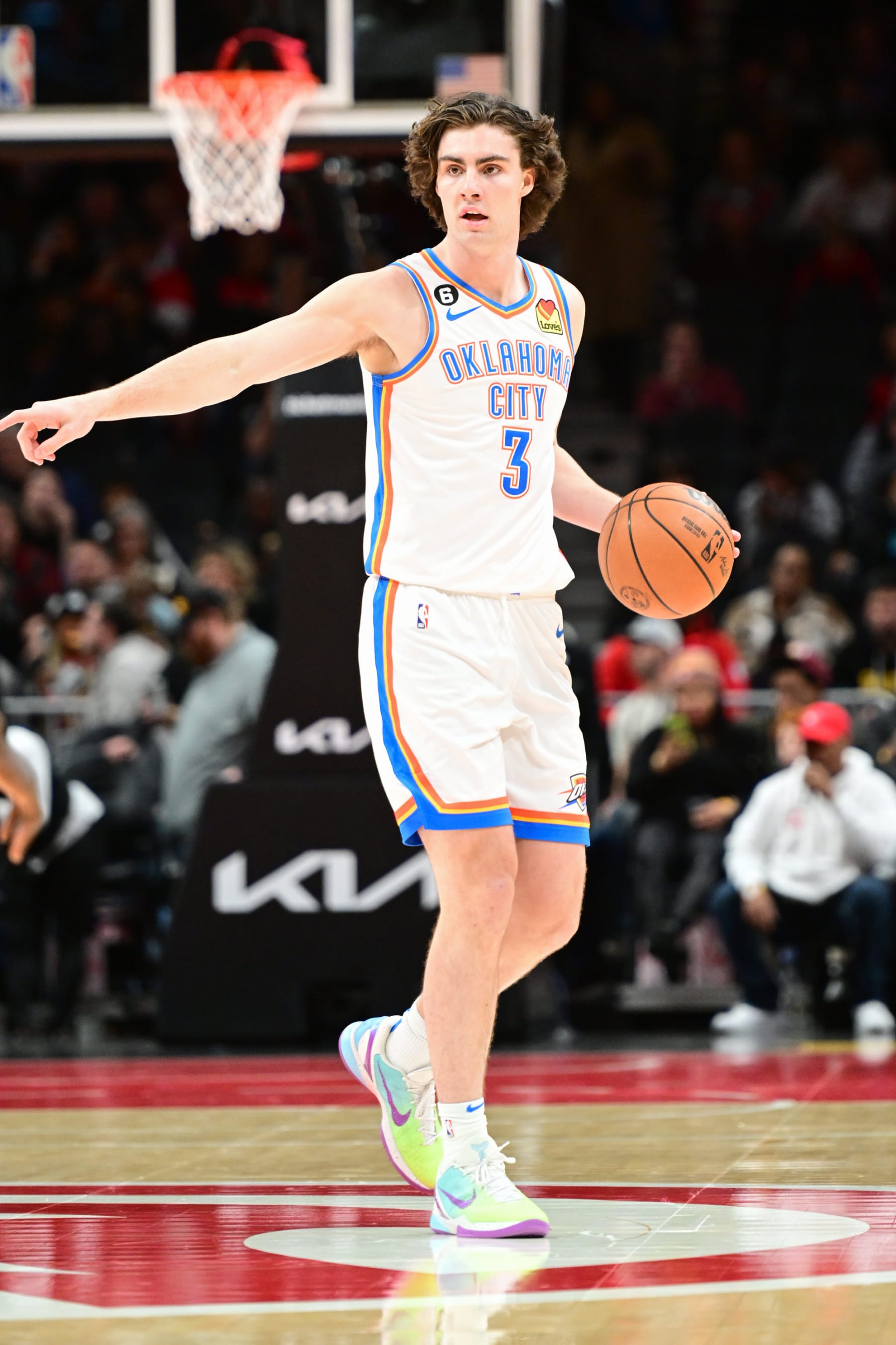 ATLANTA, GA - DECEMBER 5: Josh Giddey #3 of the Oklahoma City Thunder handles the ball during the game against the Atlanta Hawks on December 5, 2022 at State Farm Arena in Atlanta, Georgia.  NOTE TO USER: User expressly acknowledges and agrees that, by downloading and/or using this Photograph, user is consenting to the terms and conditions of the Getty Images License Agreement. Mandatory Copyright Notice: Copyright 2022 NBAE (Photo by Adam Hagy/NBAE via Getty Images)