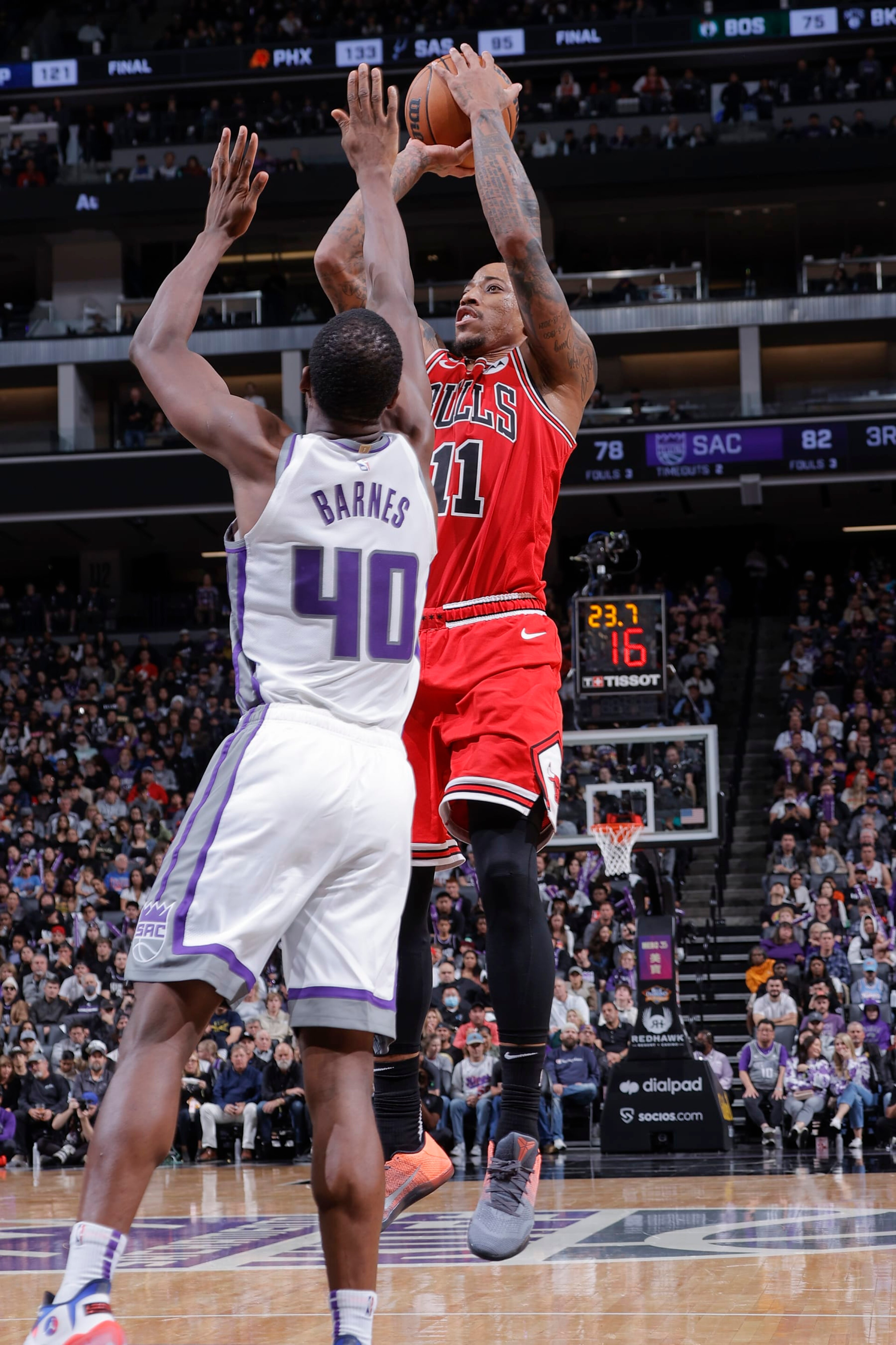 SACRAMENTO, CA - DECEMBER 4:  DeMar DeRozan #11 of the Chicago Bulls shoots the ball during the game against the Sacramento Kings on December 4, 2022 at Golden 1 Center in Sacramento, California. NOTE TO USER: User expressly acknowledges and agrees that, by downloading and or using this Photograph, user is consenting to the terms and conditions of the Getty Images License Agreement. Mandatory Copyright Notice: Copyright 2022 NBAE (Photo by Rocky Widner/NBAE via Getty Images)