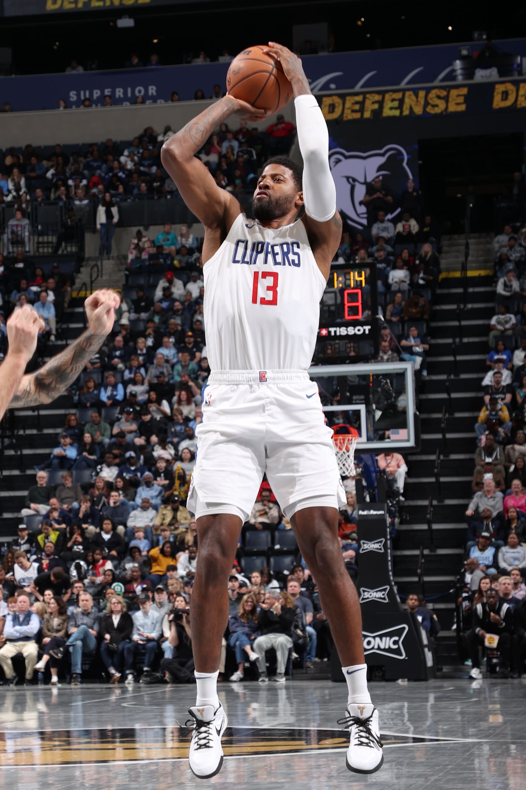 MEMPHIS, TN - FEBRUARY 23: Paul George #13 of the LA Clippers shoots the ball during the game against the Memphis Grizzlies on February 23, 2024 at FedExForum in Memphis, Tennessee. NOTE TO USER: User expressly acknowledges and agrees that, by downloading and or using this photograph, User is consenting to the terms and conditions of the Getty Images License Agreement. Mandatory Copyright Notice: Copyright 2024 NBAE (Photo by Joe Murphy/NBAE via Getty Images)